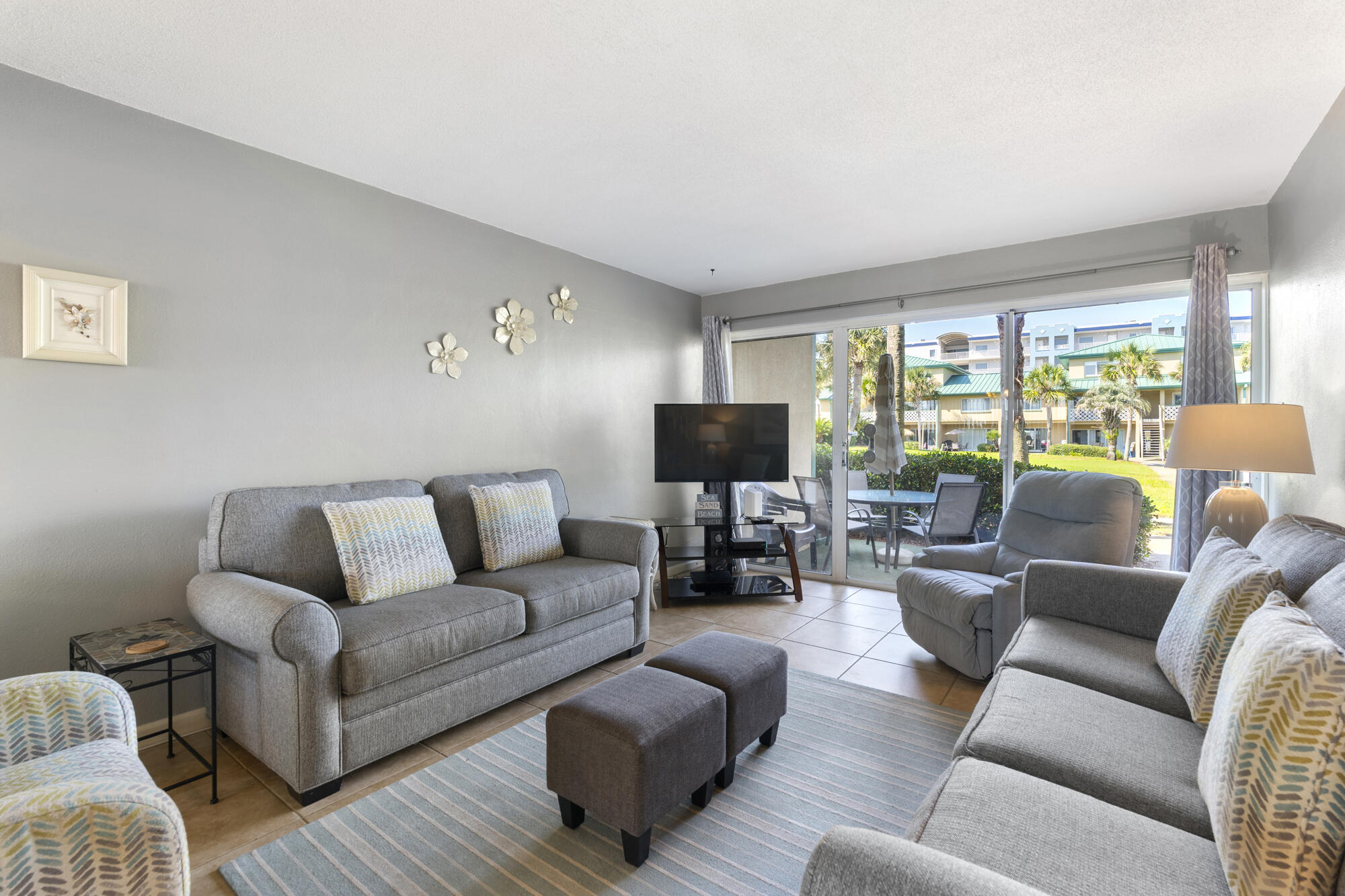 SEASPRAY CONDO - Residential