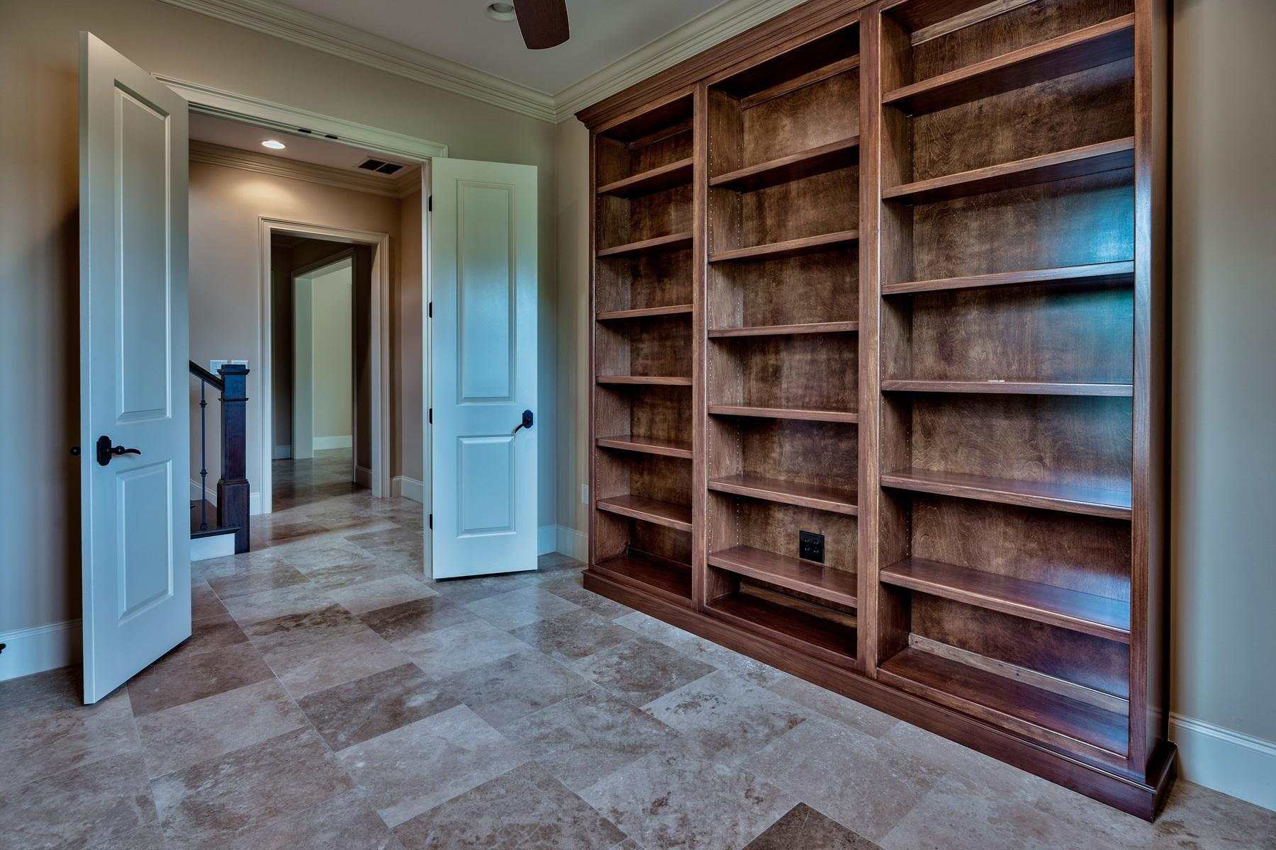 TROON DRIVE - Residential