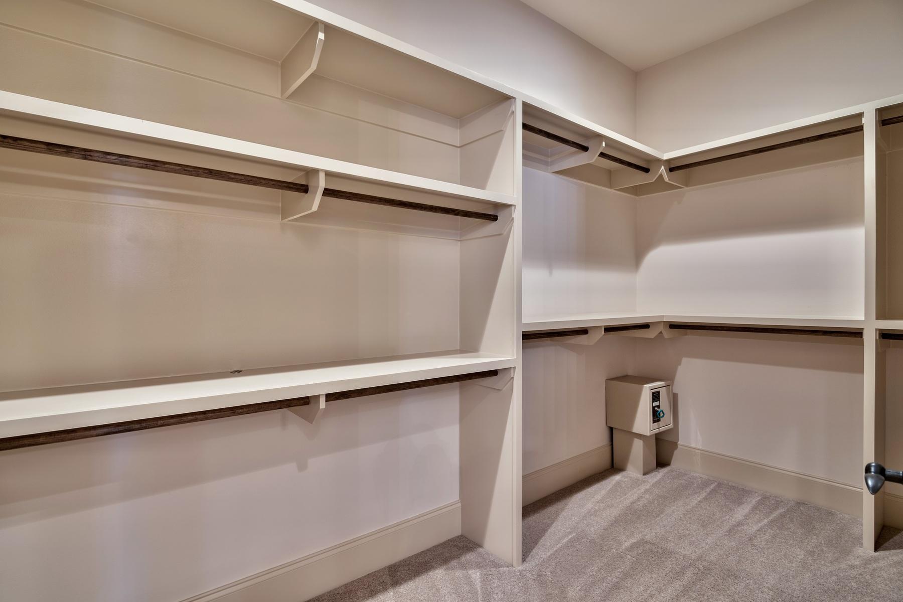 TROON DRIVE - Residential