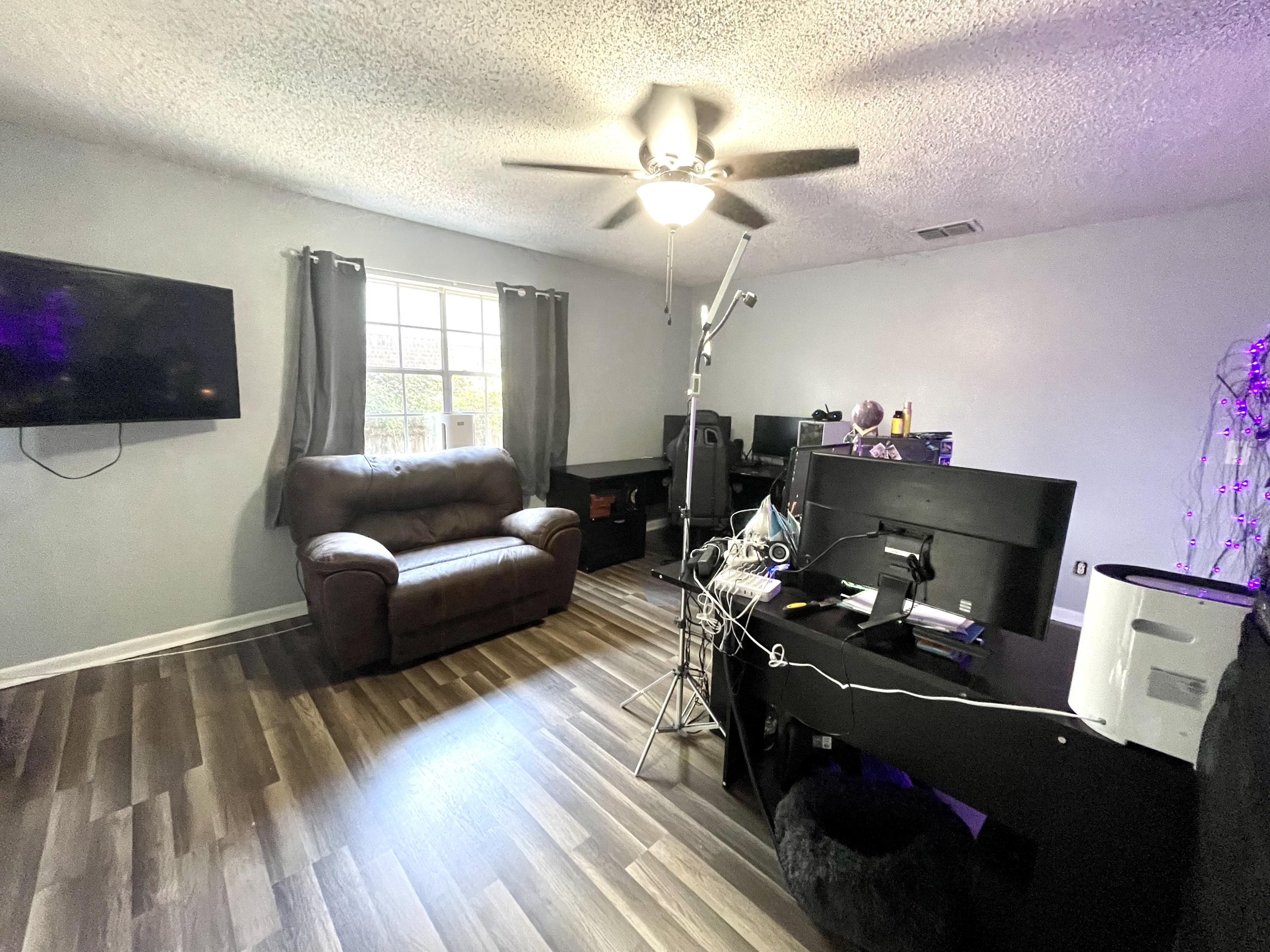 PORT DIXIE - Residential