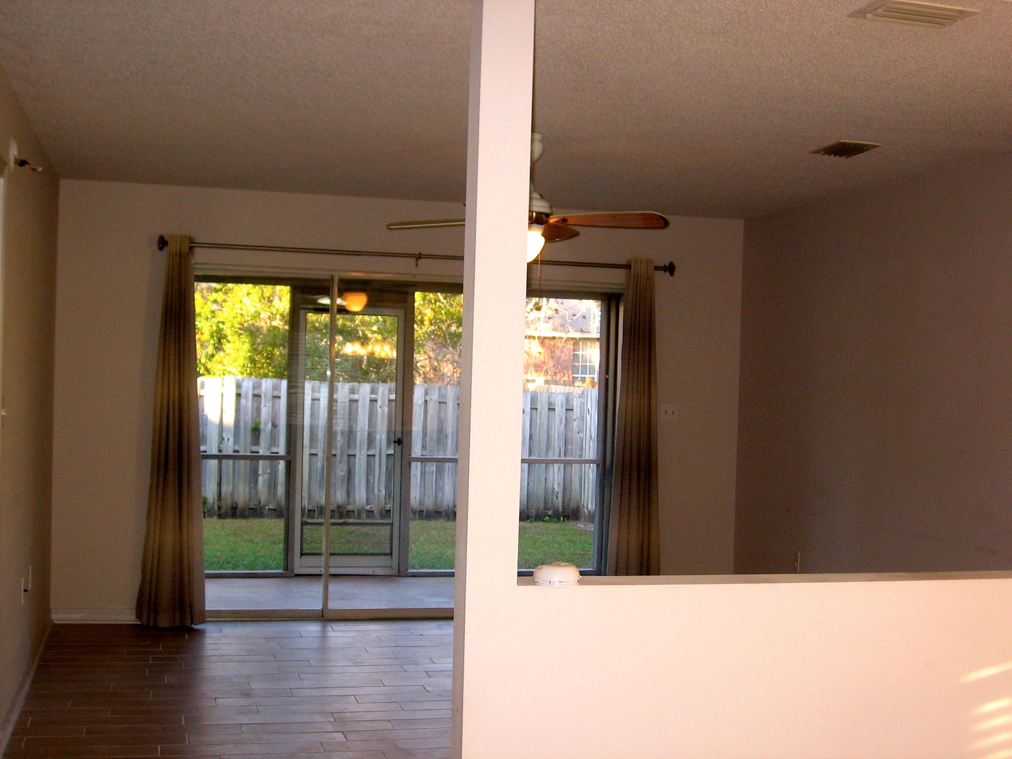 ESCADA - Residential