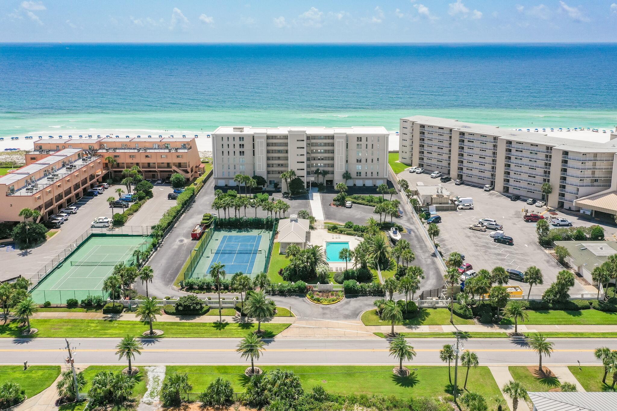 GULFSHORE CONDO - Residential