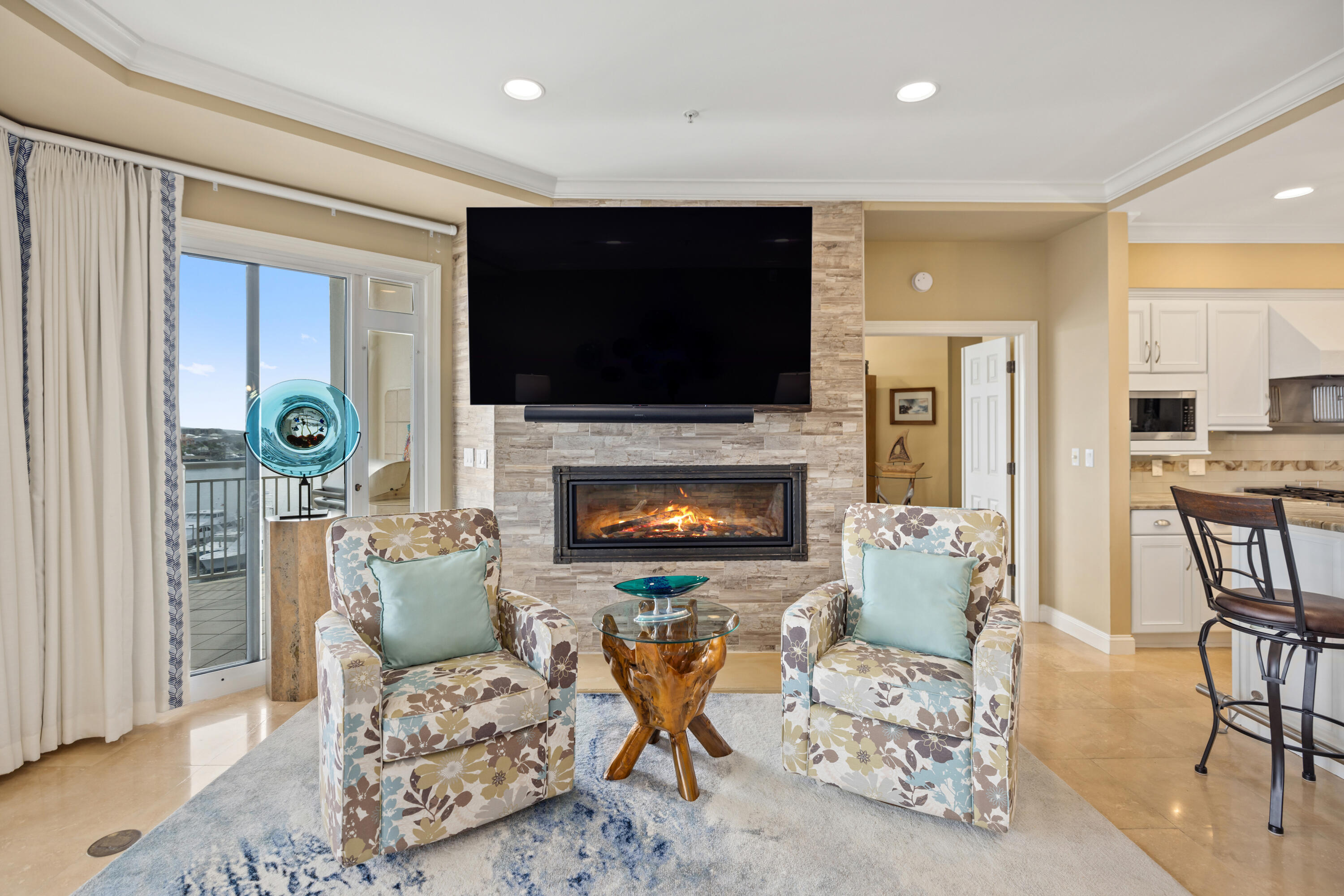 GRAND HARBOR - Residential