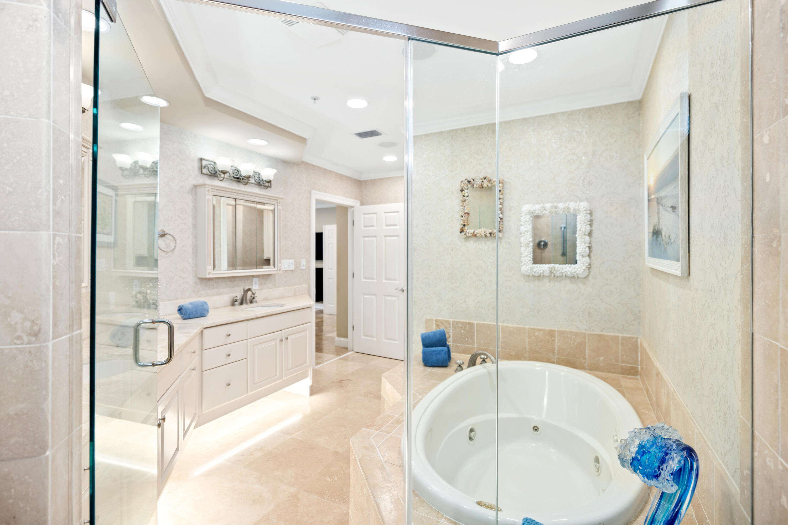 GRAND HARBOR - Residential