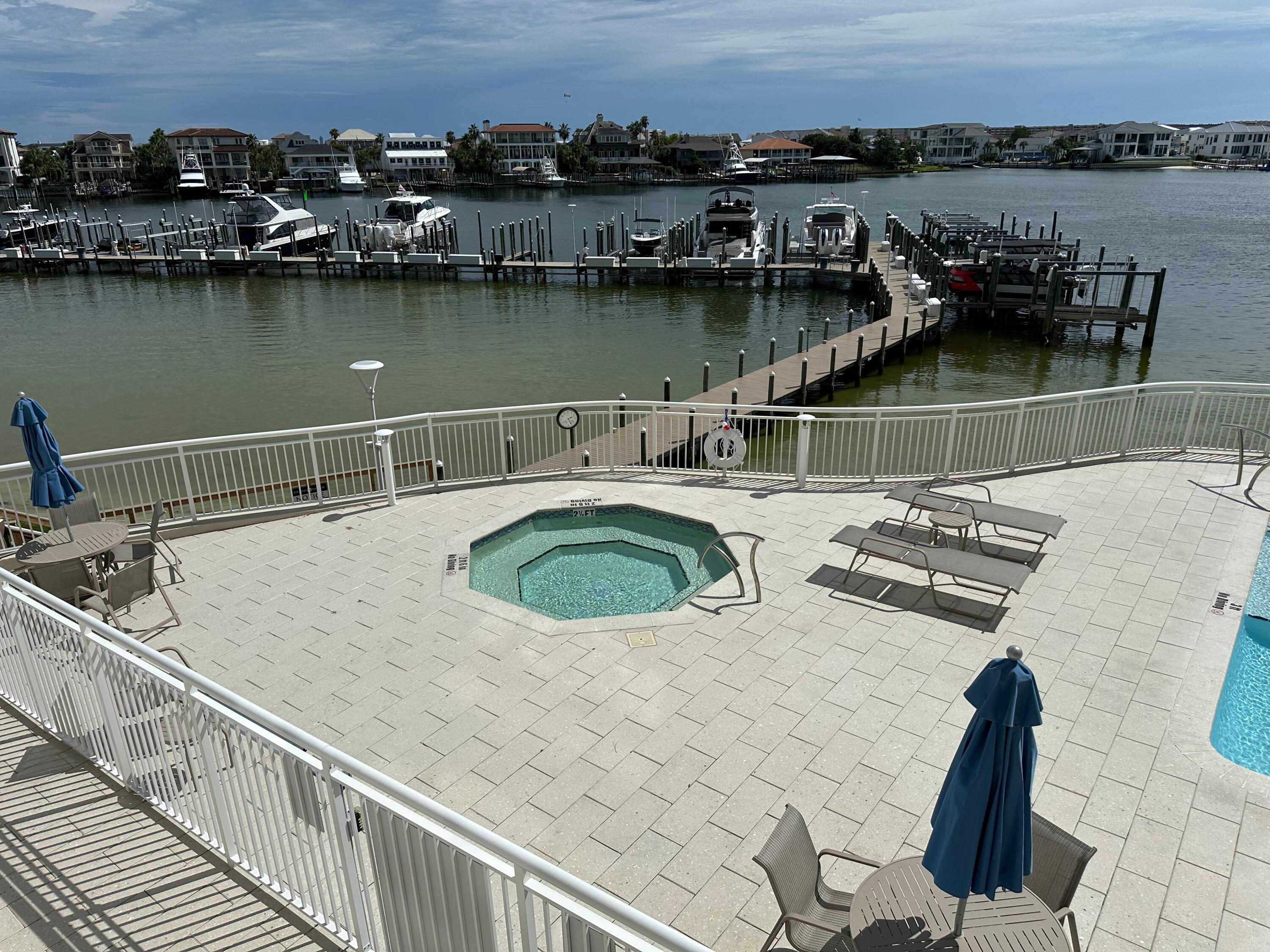 GRAND HARBOR - Residential