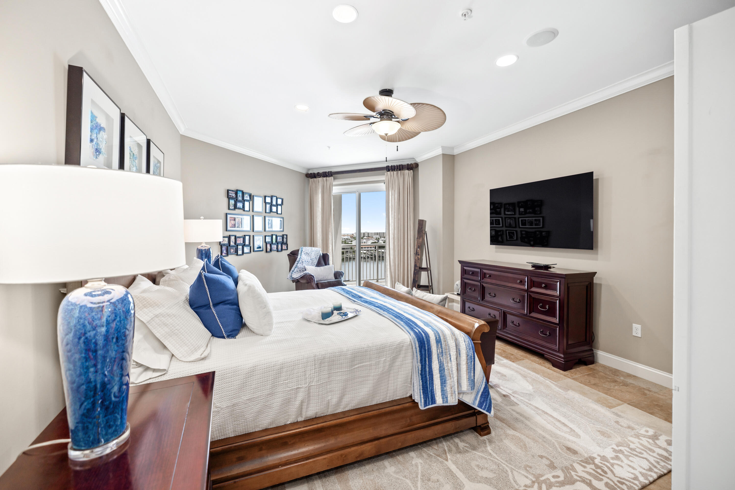GRAND HARBOR - Residential