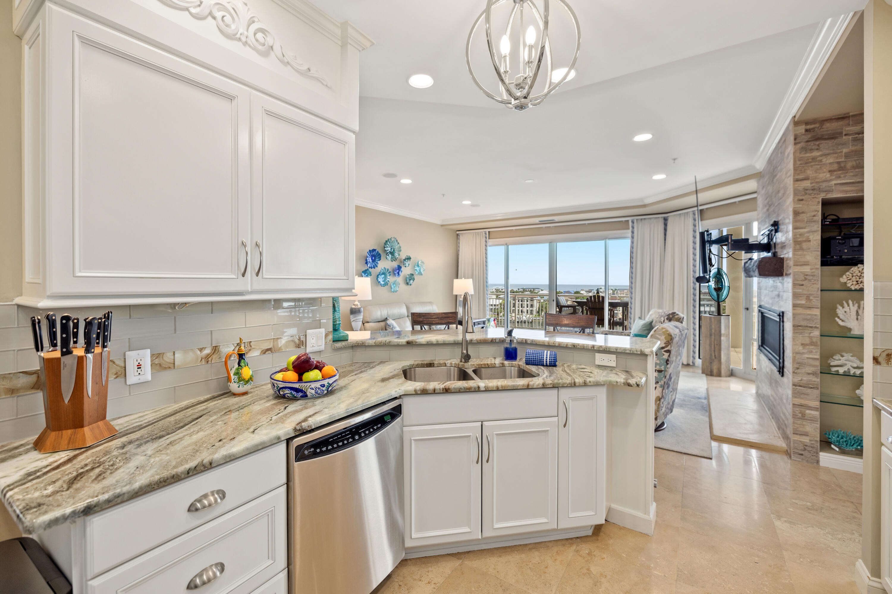 GRAND HARBOR - Residential