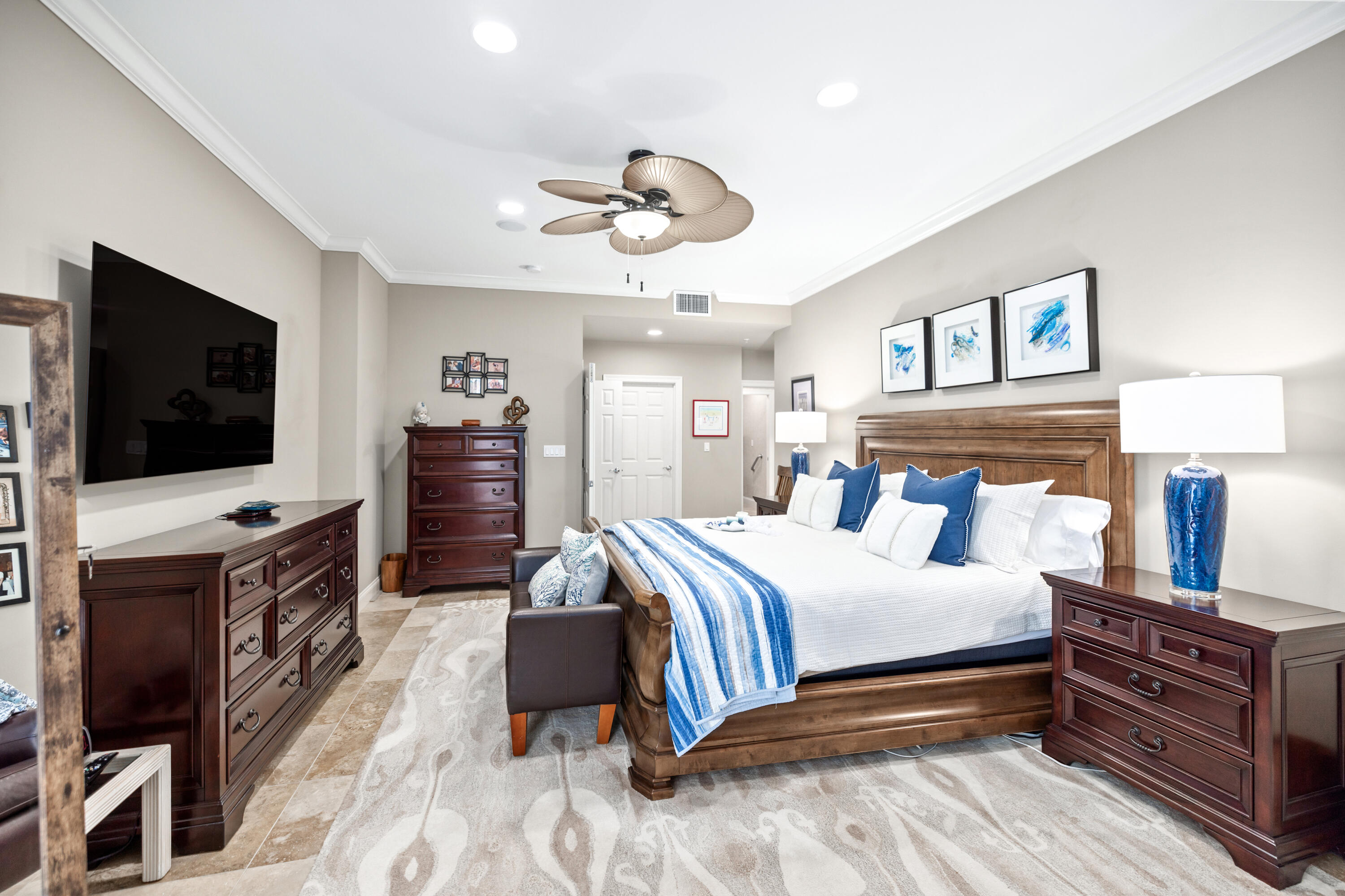 GRAND HARBOR - Residential