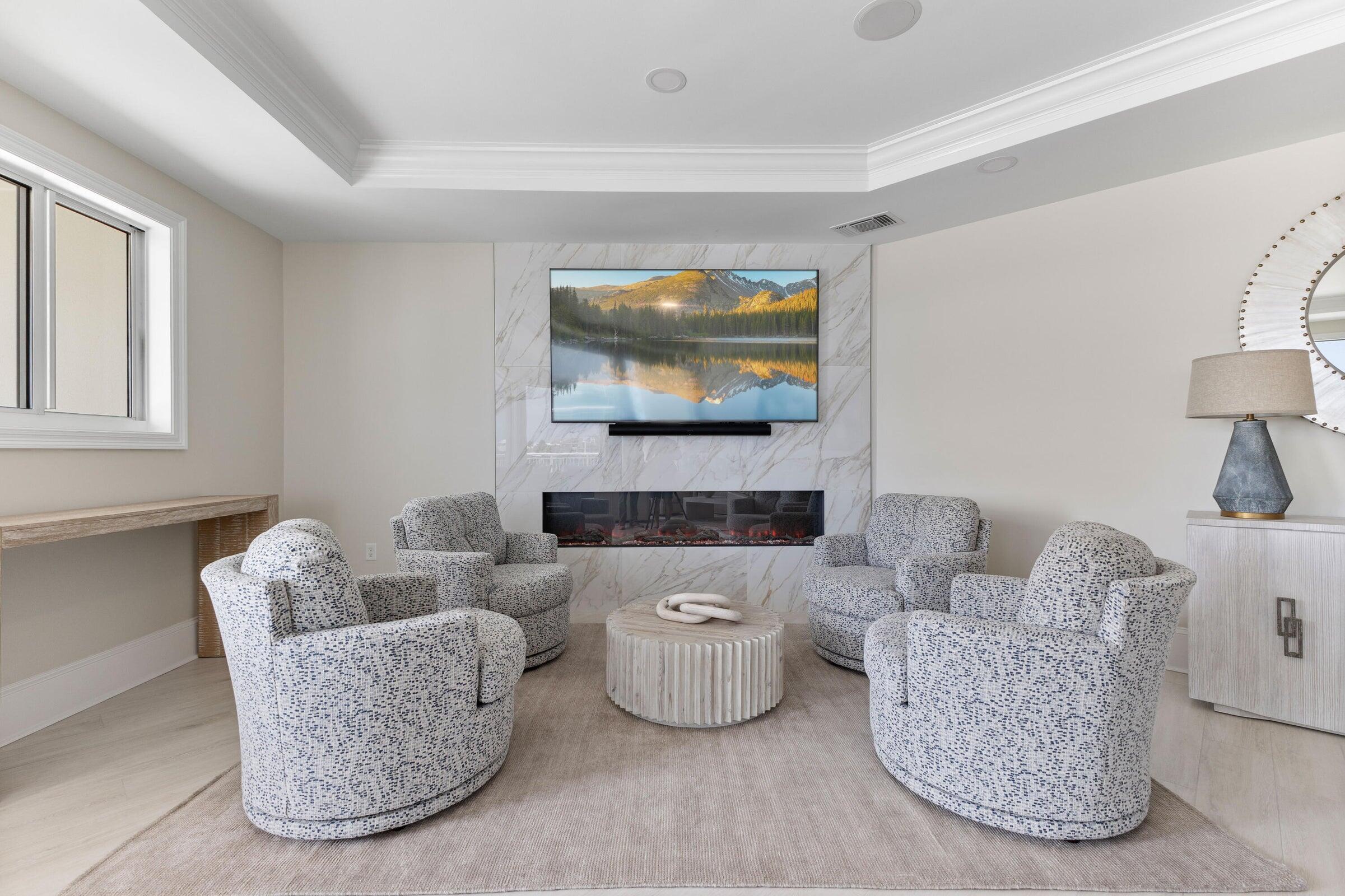 GRAND HARBOR - Residential