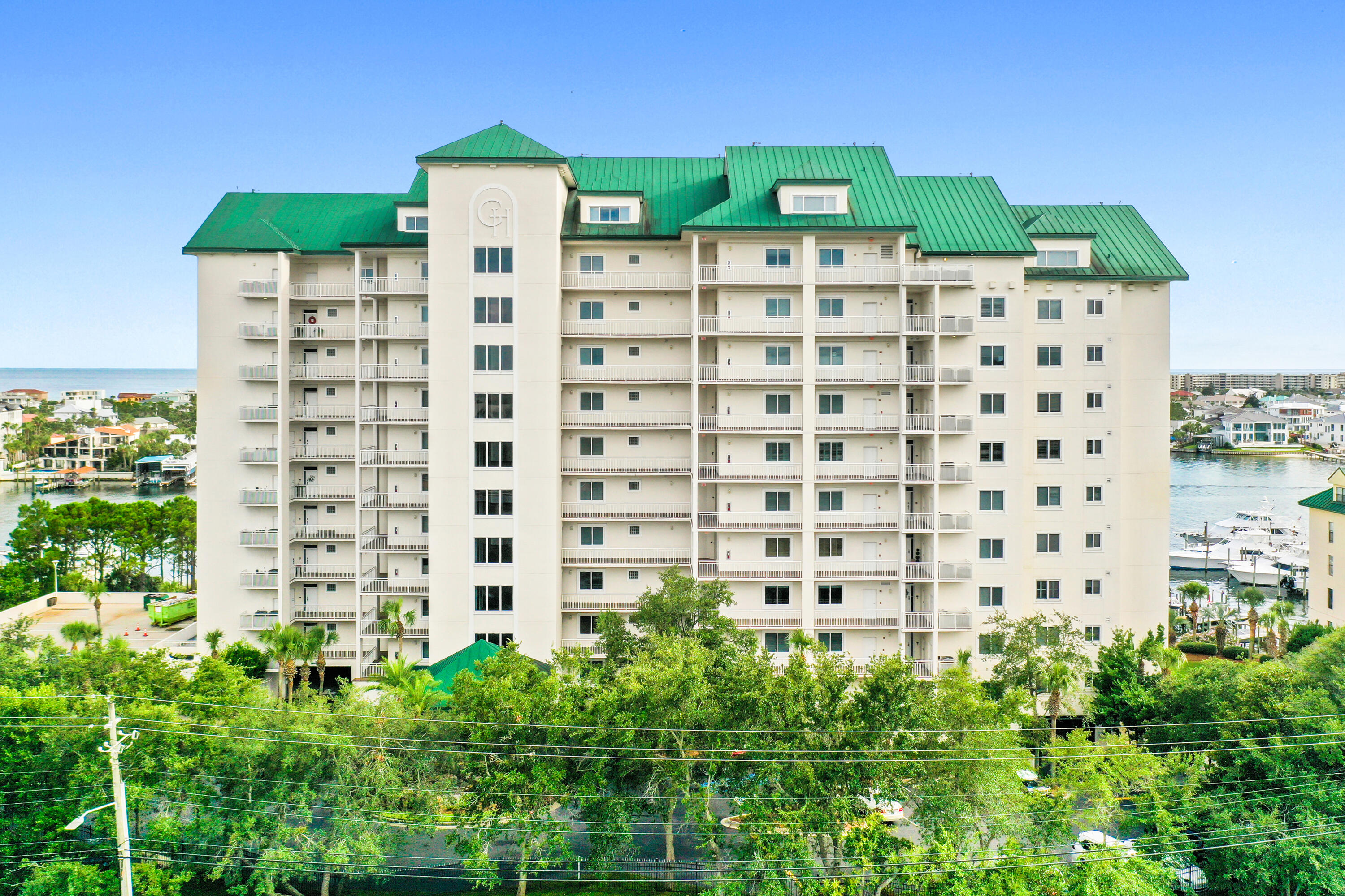 GRAND HARBOR - Residential