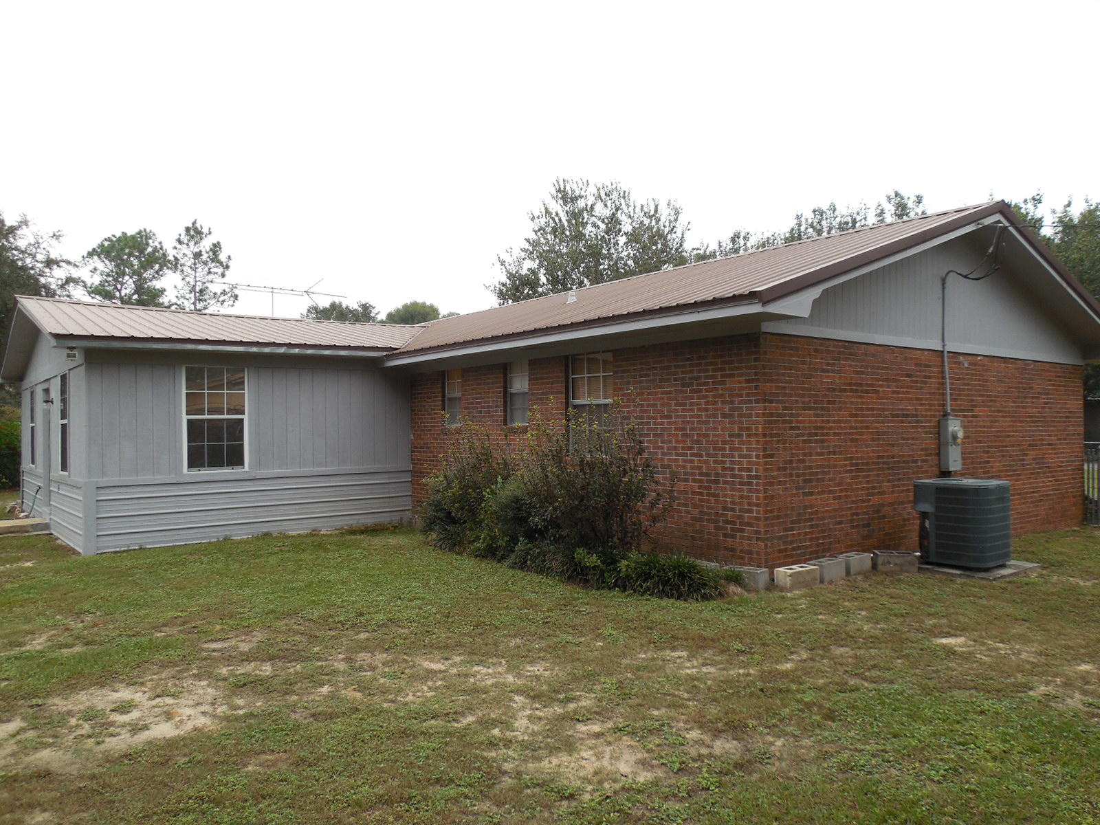 NO RECORDED SUBDIVISION - Residential