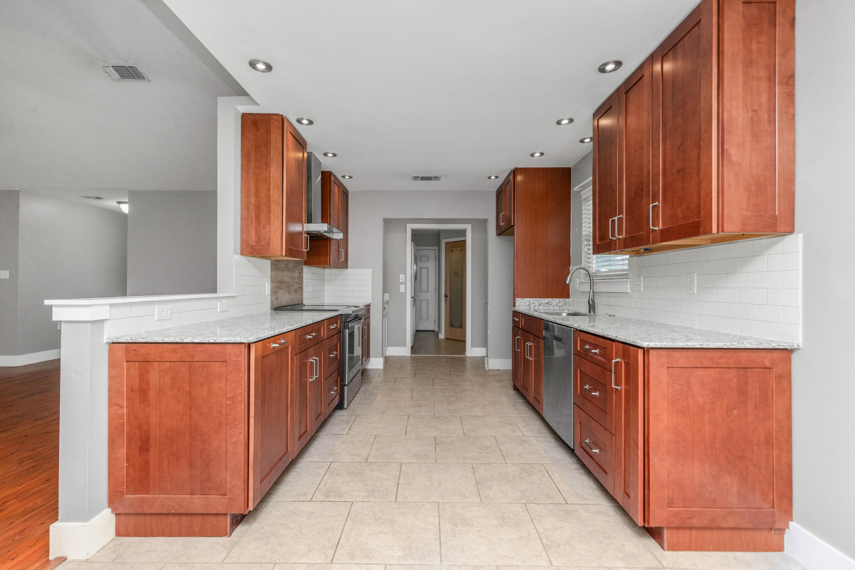 ORION LAKE - Residential