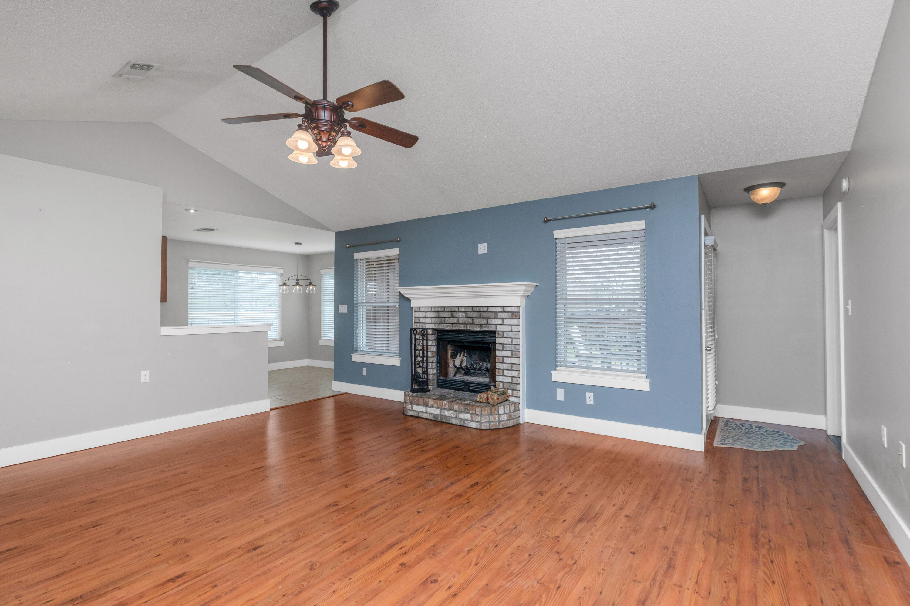 ORION LAKE - Residential