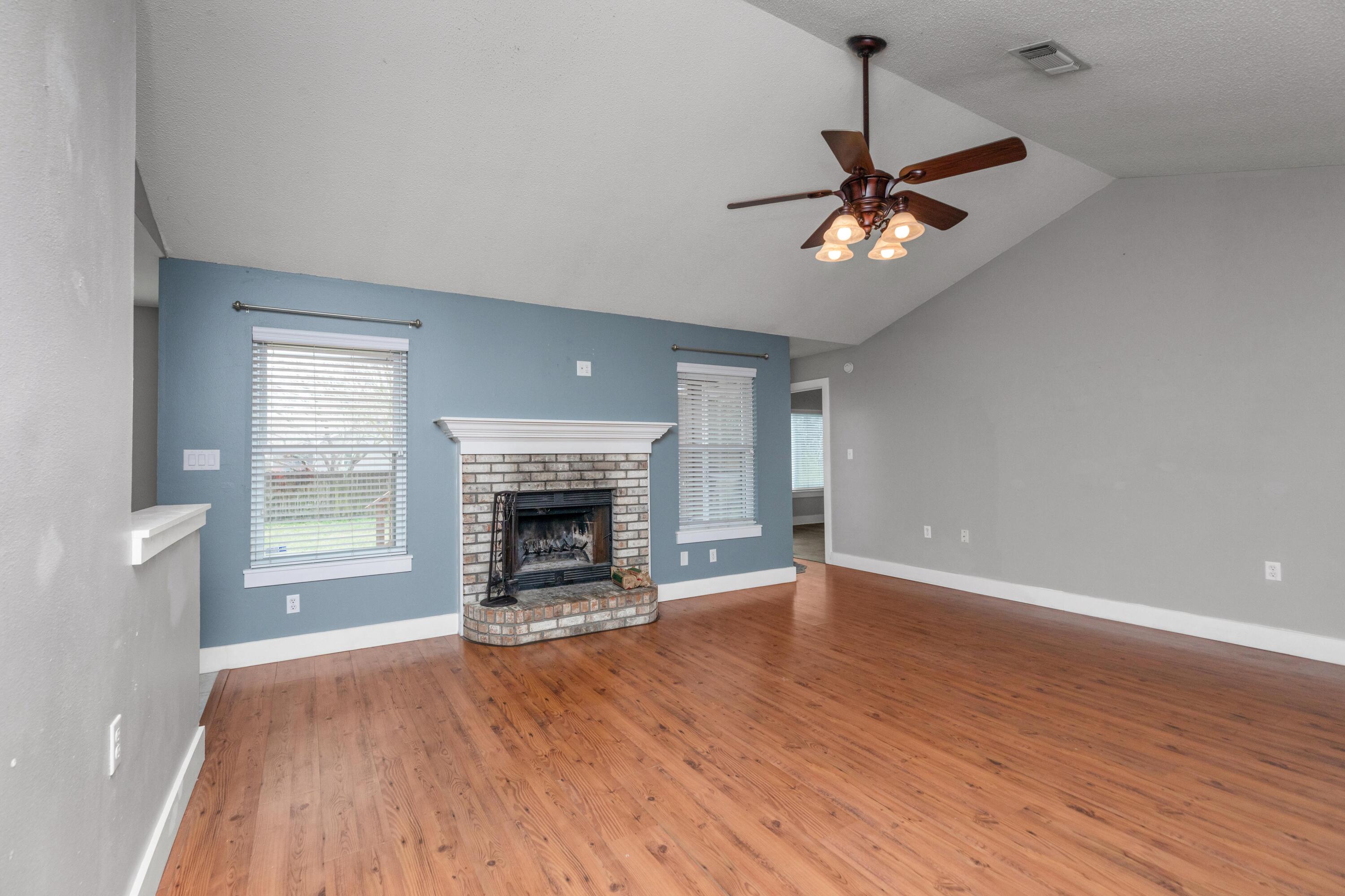 ORION LAKE - Residential