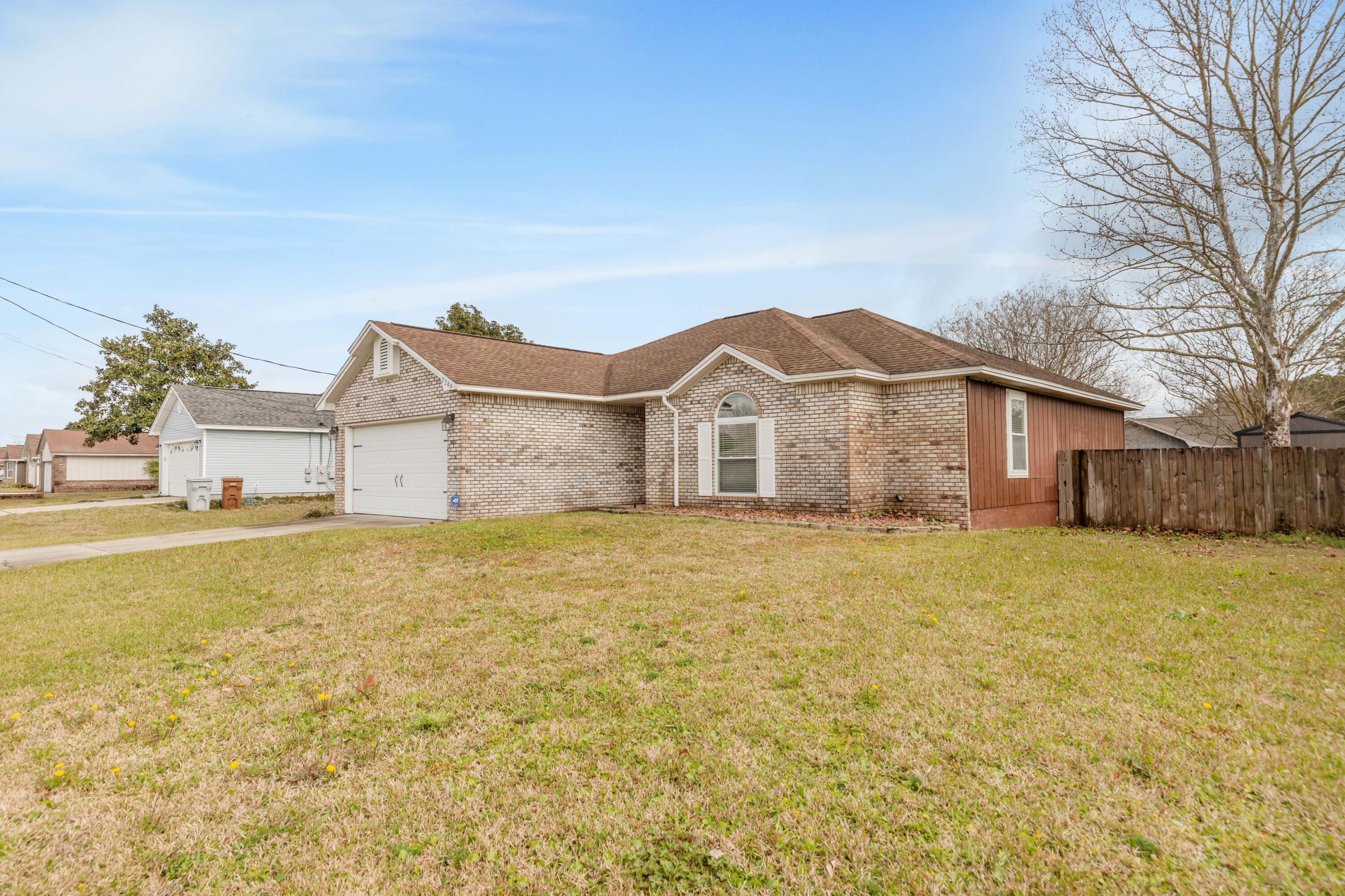 ORION LAKE - Residential