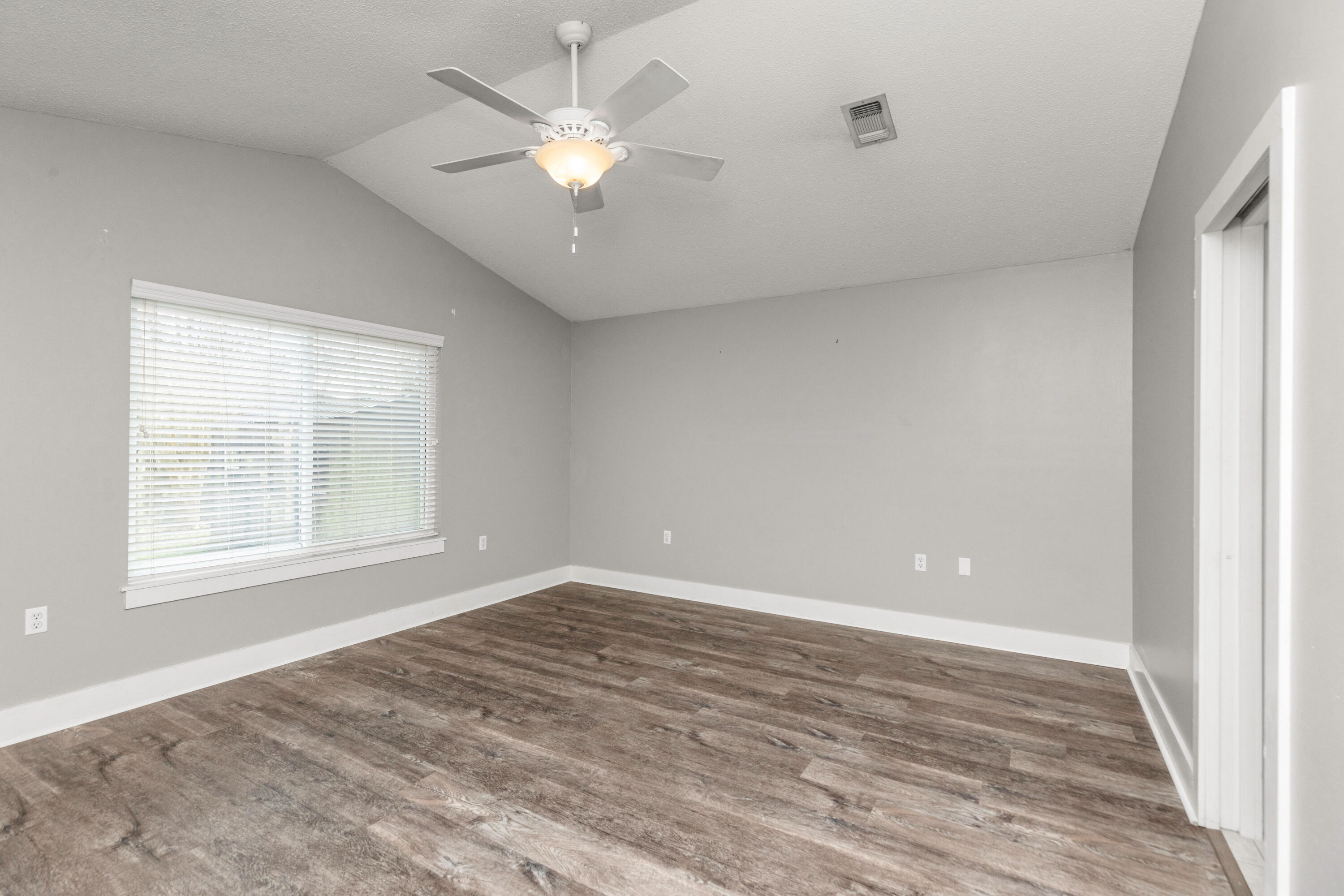 ORION LAKE - Residential