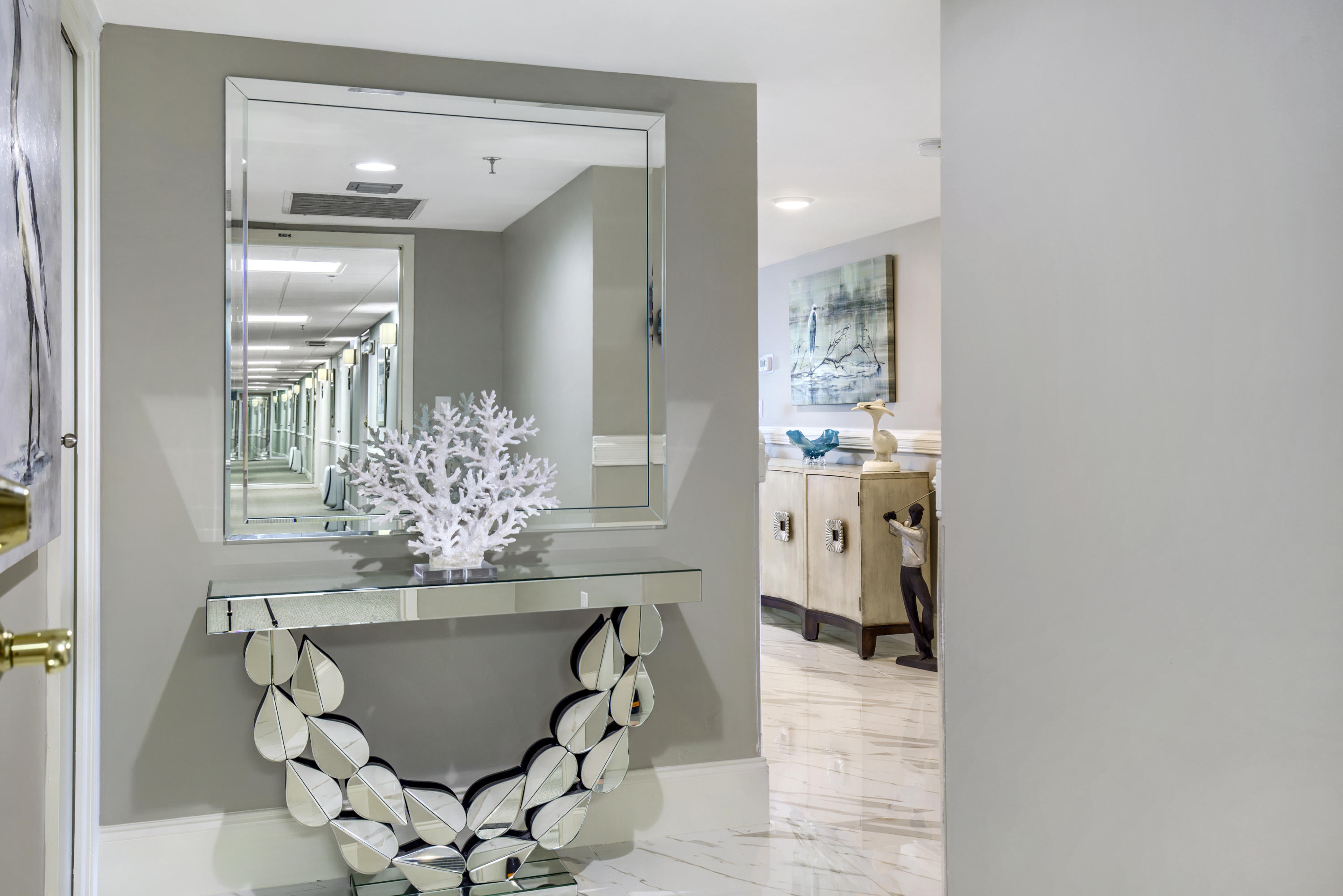 WATERVIEW TOWERS - Residential