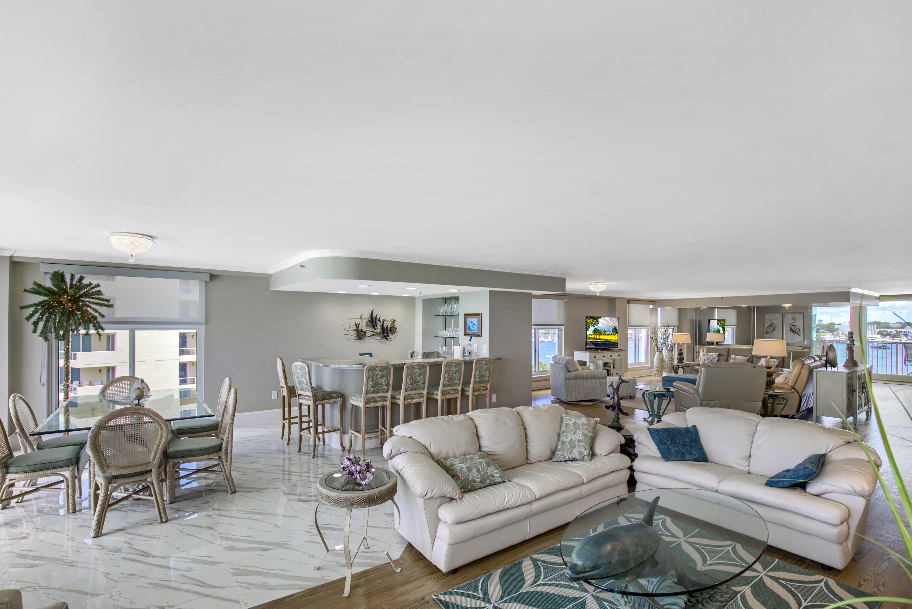 WATERVIEW TOWERS - Residential
