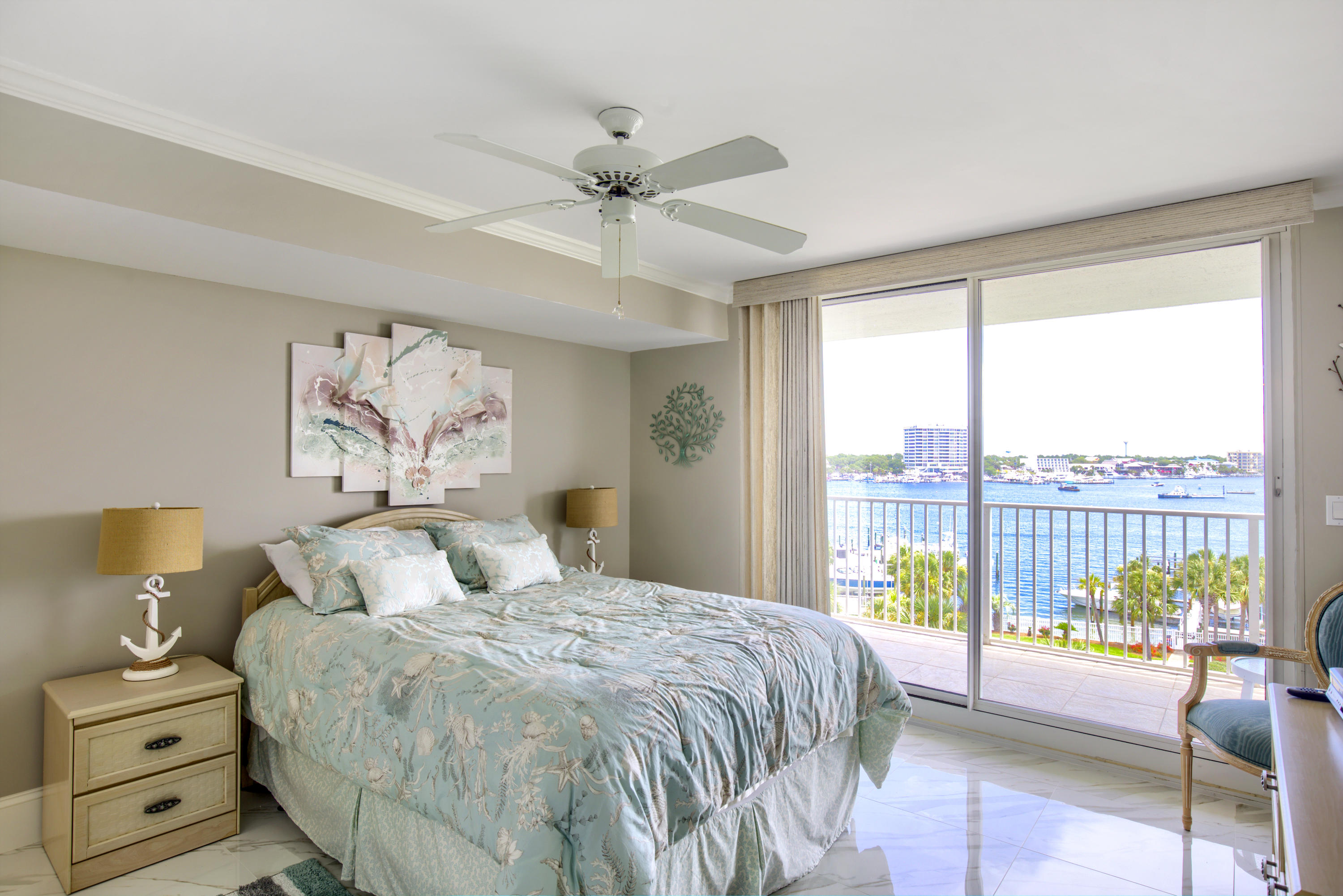 WATERVIEW TOWERS - Residential