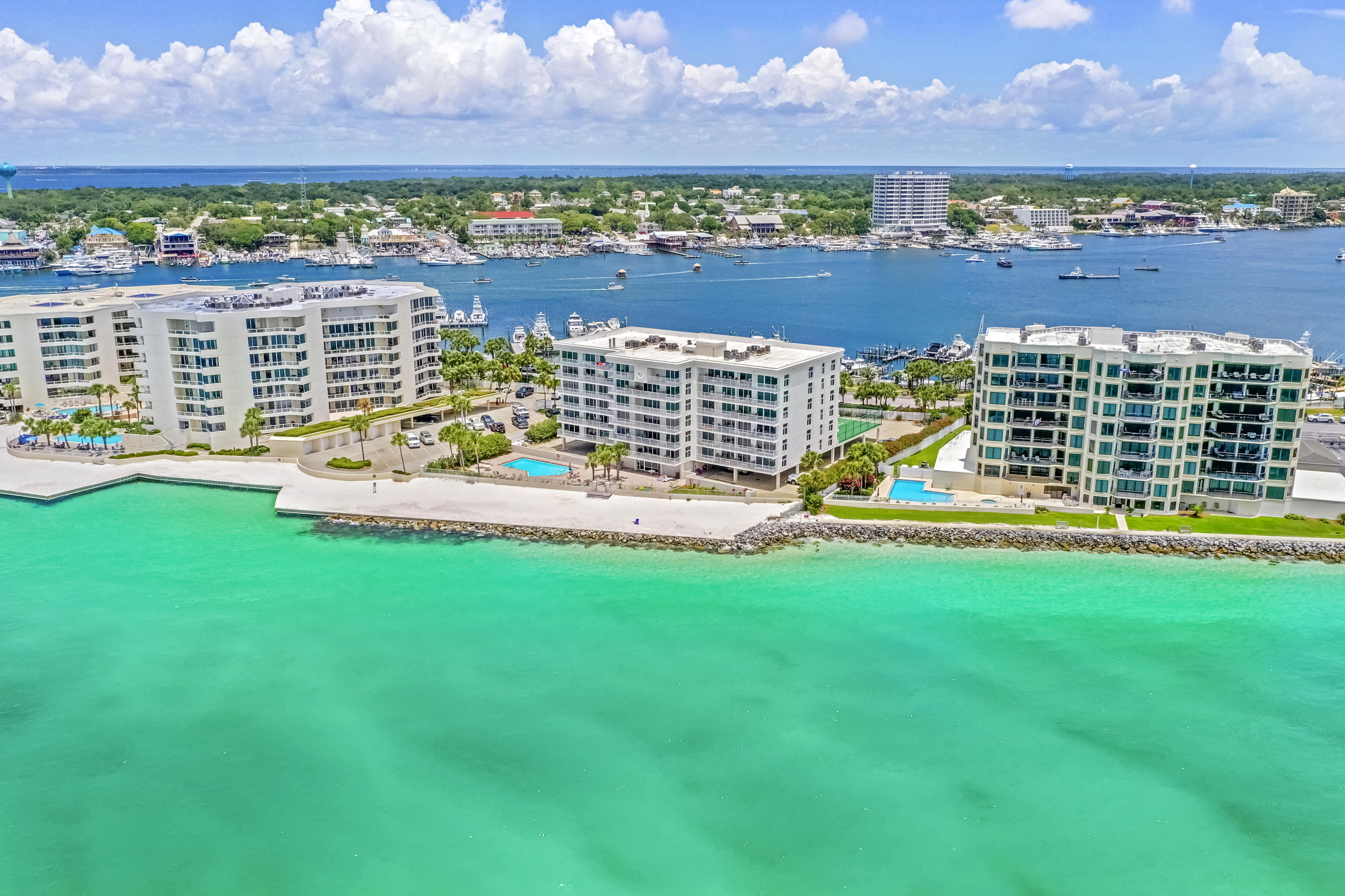 WATERVIEW TOWERS - Residential
