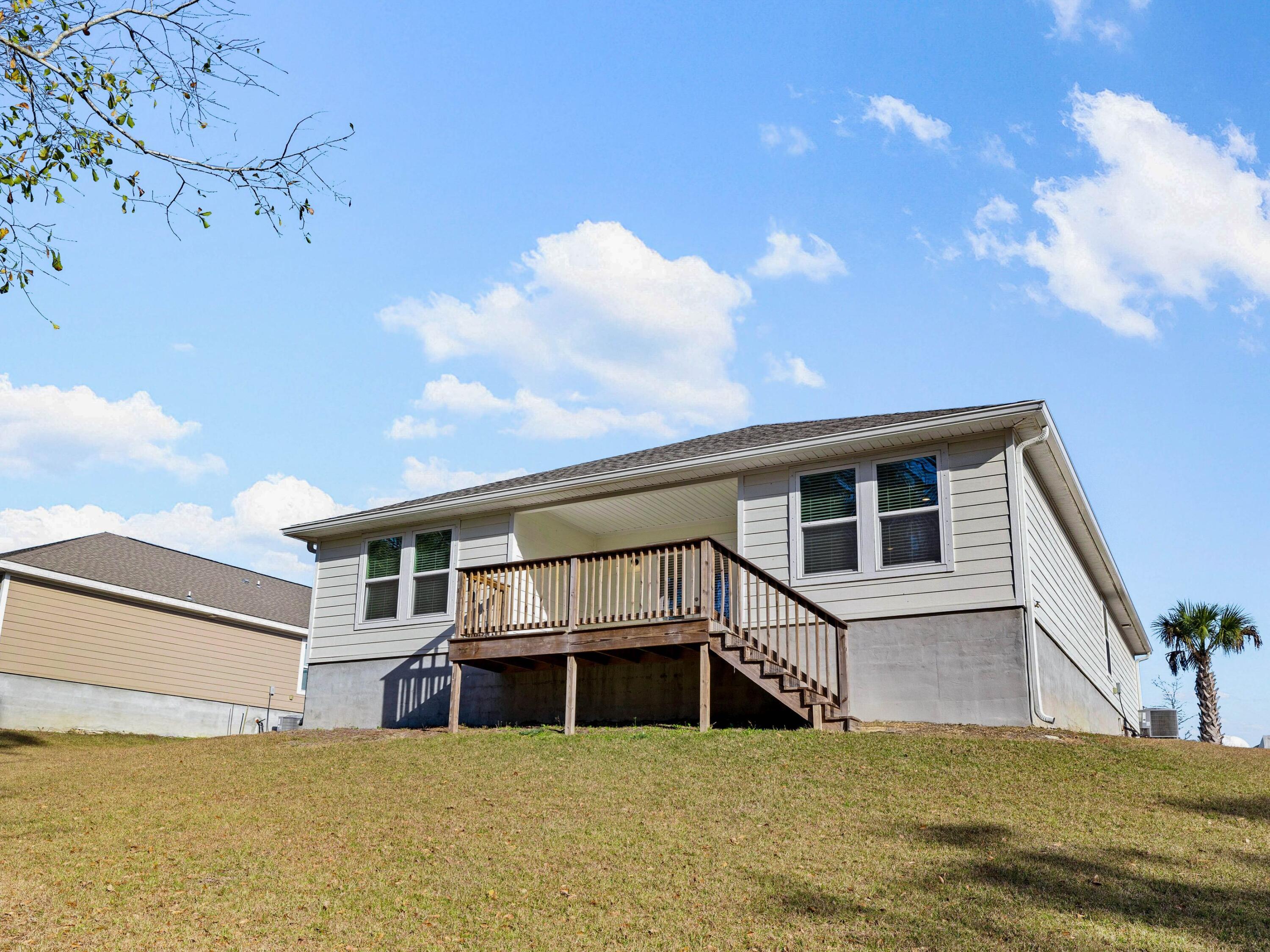 CROSS CREEK ESTATES - Residential