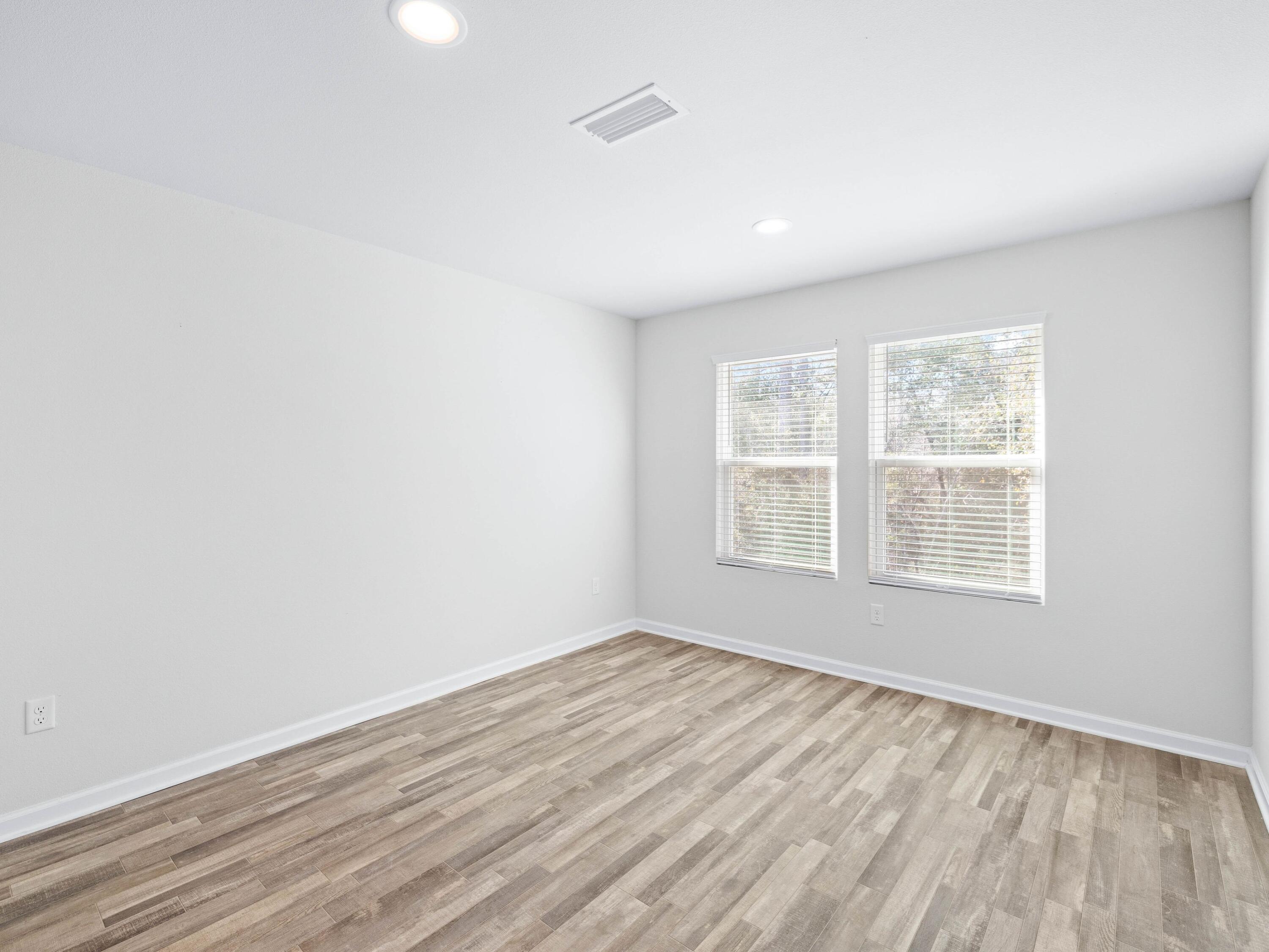 CROSS CREEK ESTATES - Residential