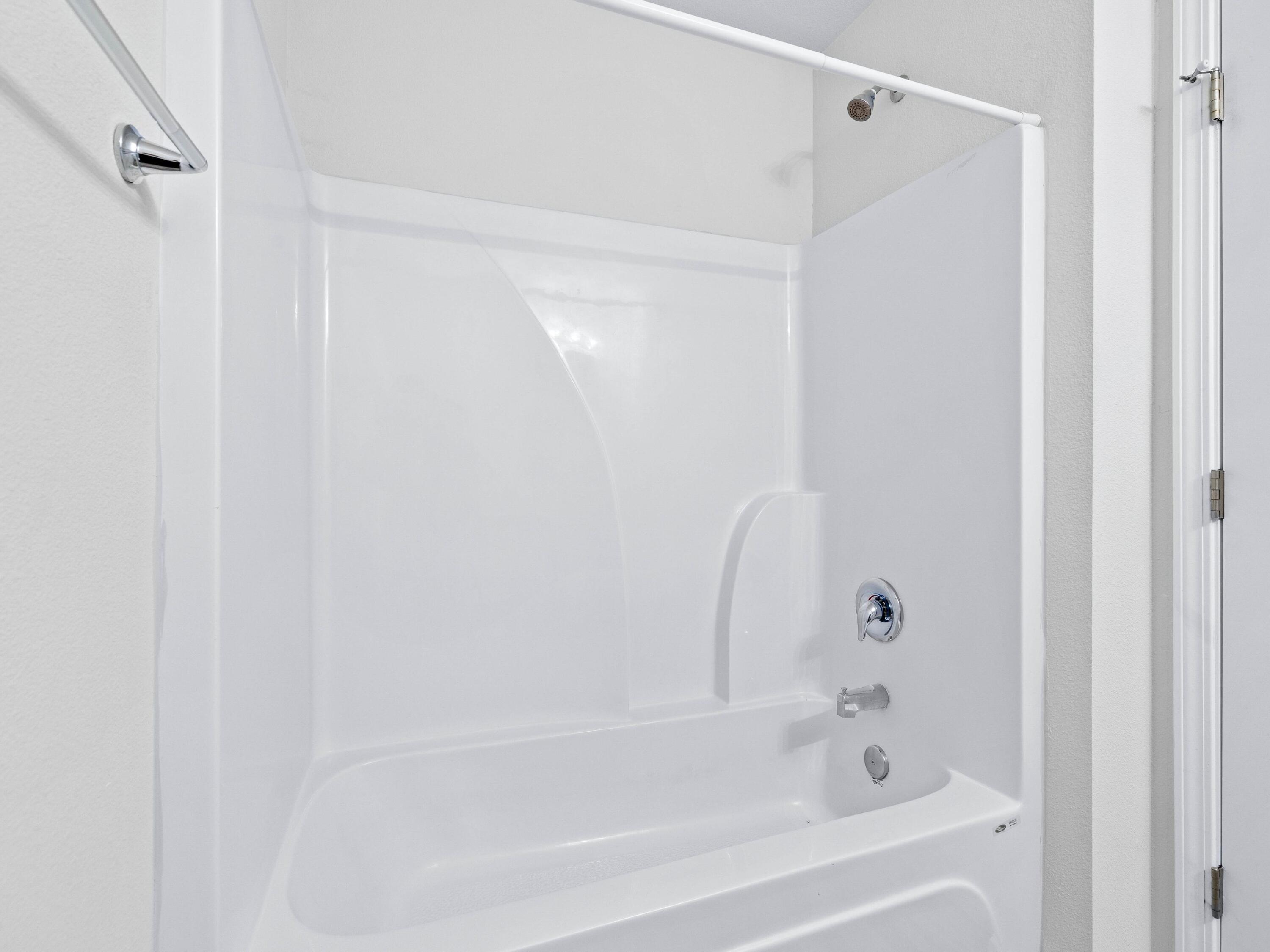 CROSS CREEK ESTATES - Residential