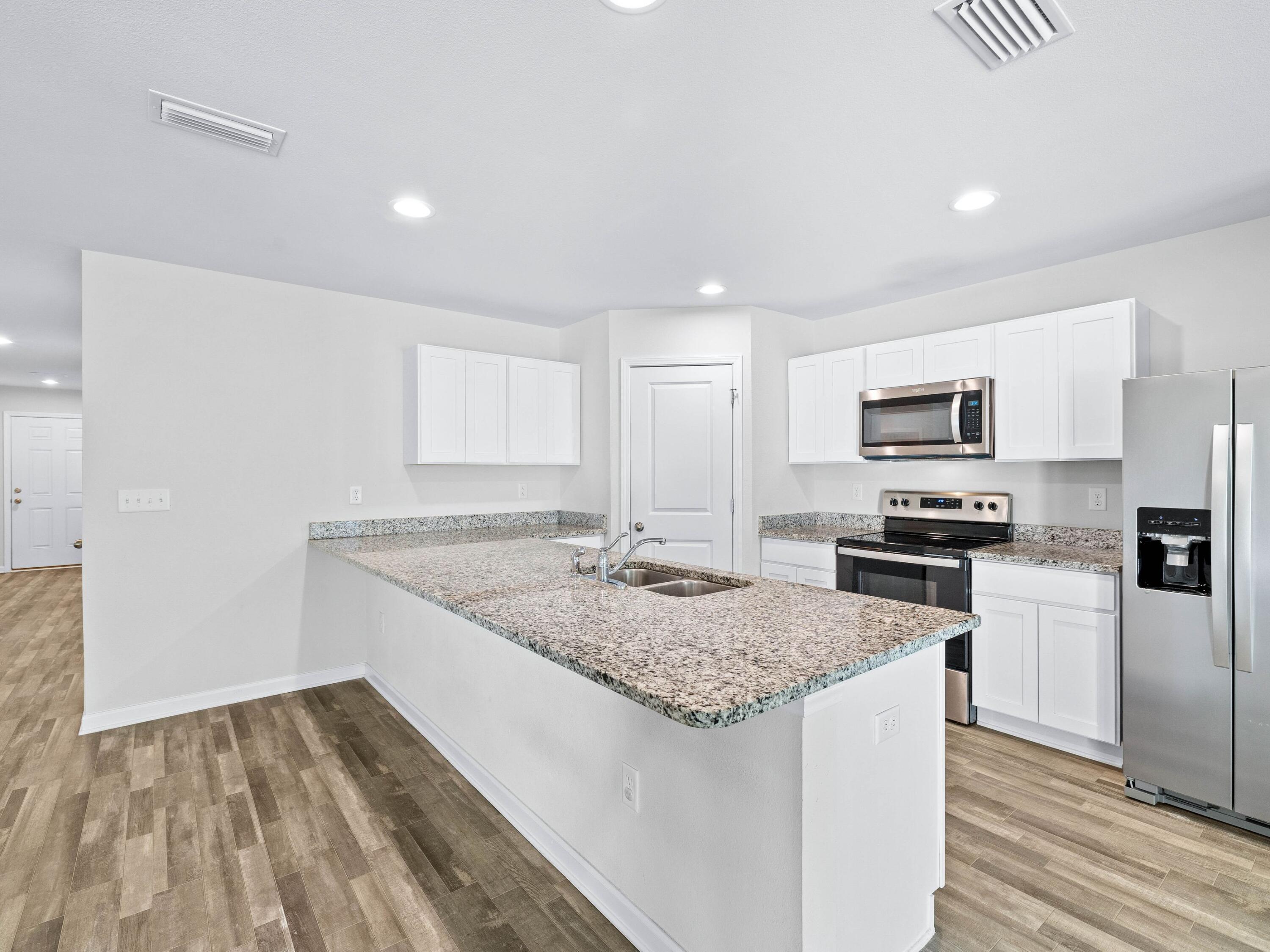 CROSS CREEK ESTATES - Residential