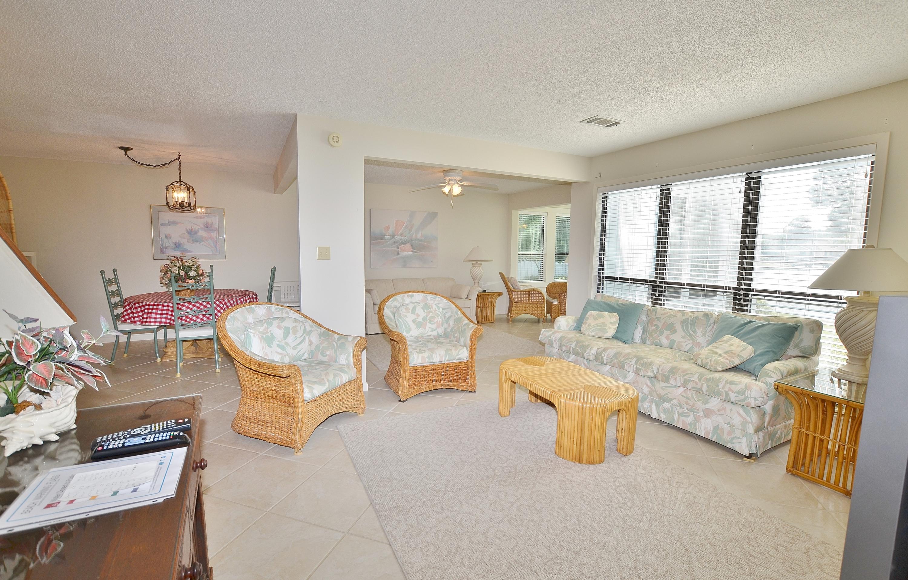SANDPIPER VILLAGE CONDO - Residential Lease