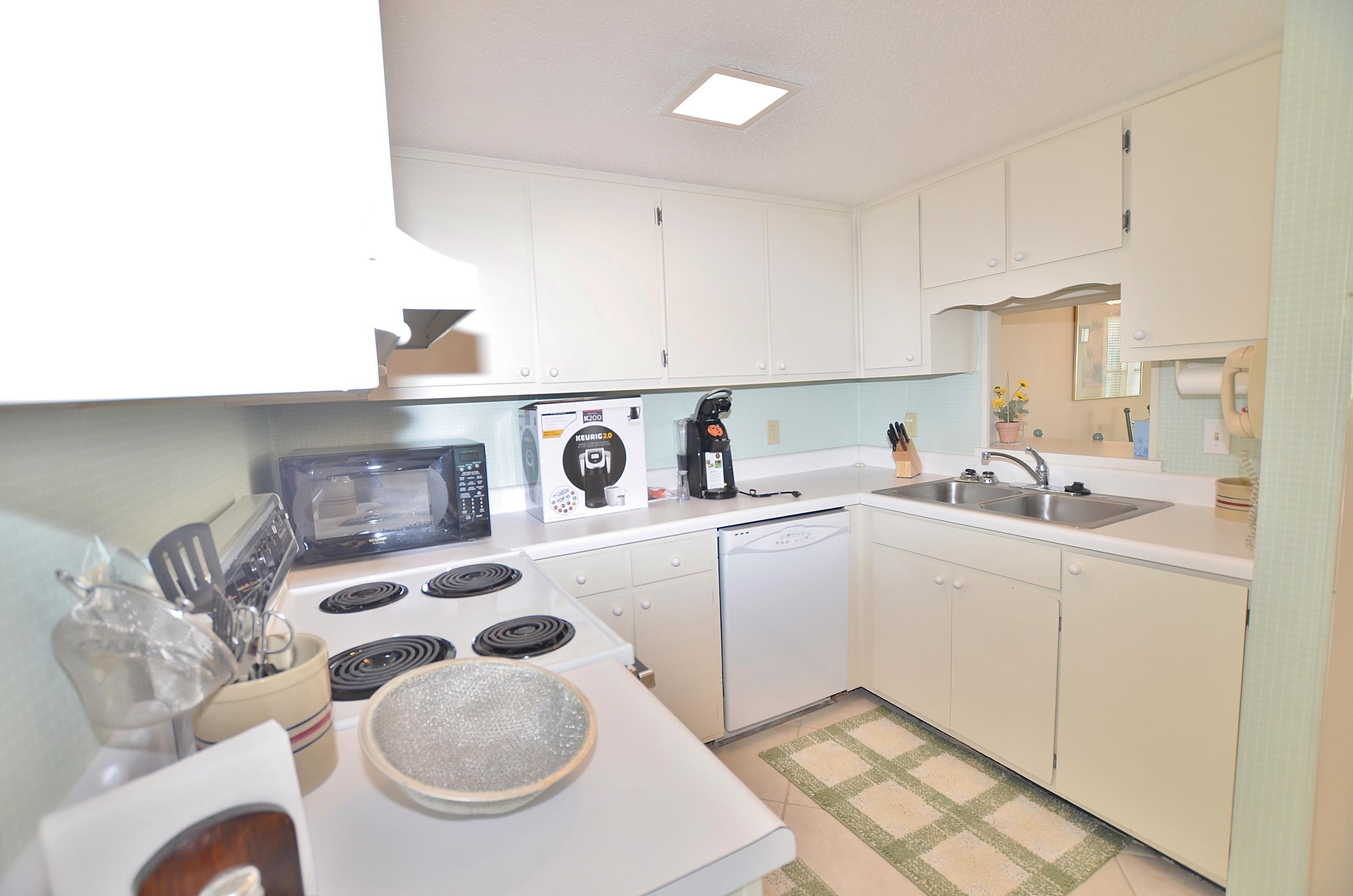 SANDPIPER VILLAGE CONDO - Residential Lease