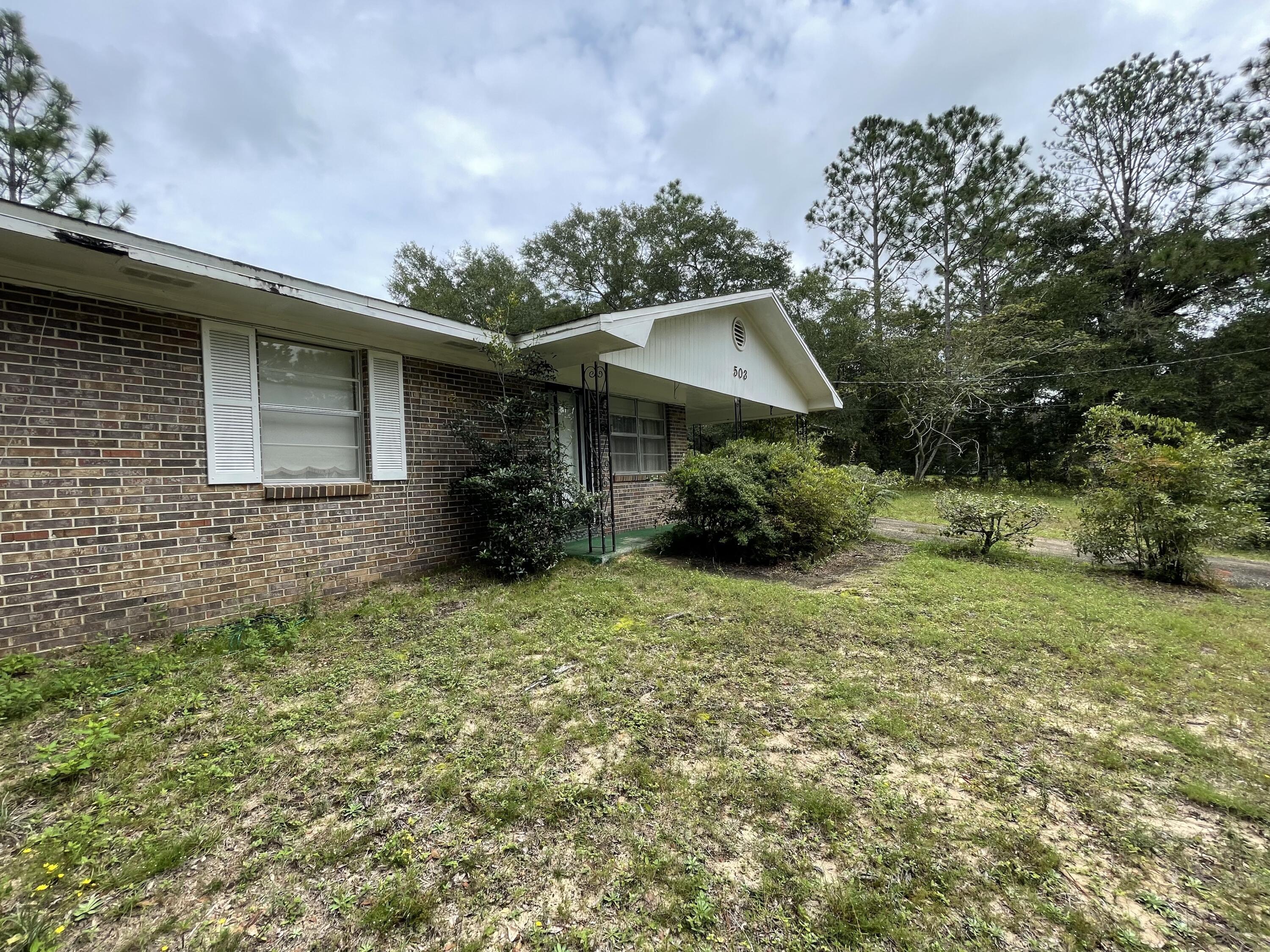 NO RECORDED SUBDIVISION - Residential