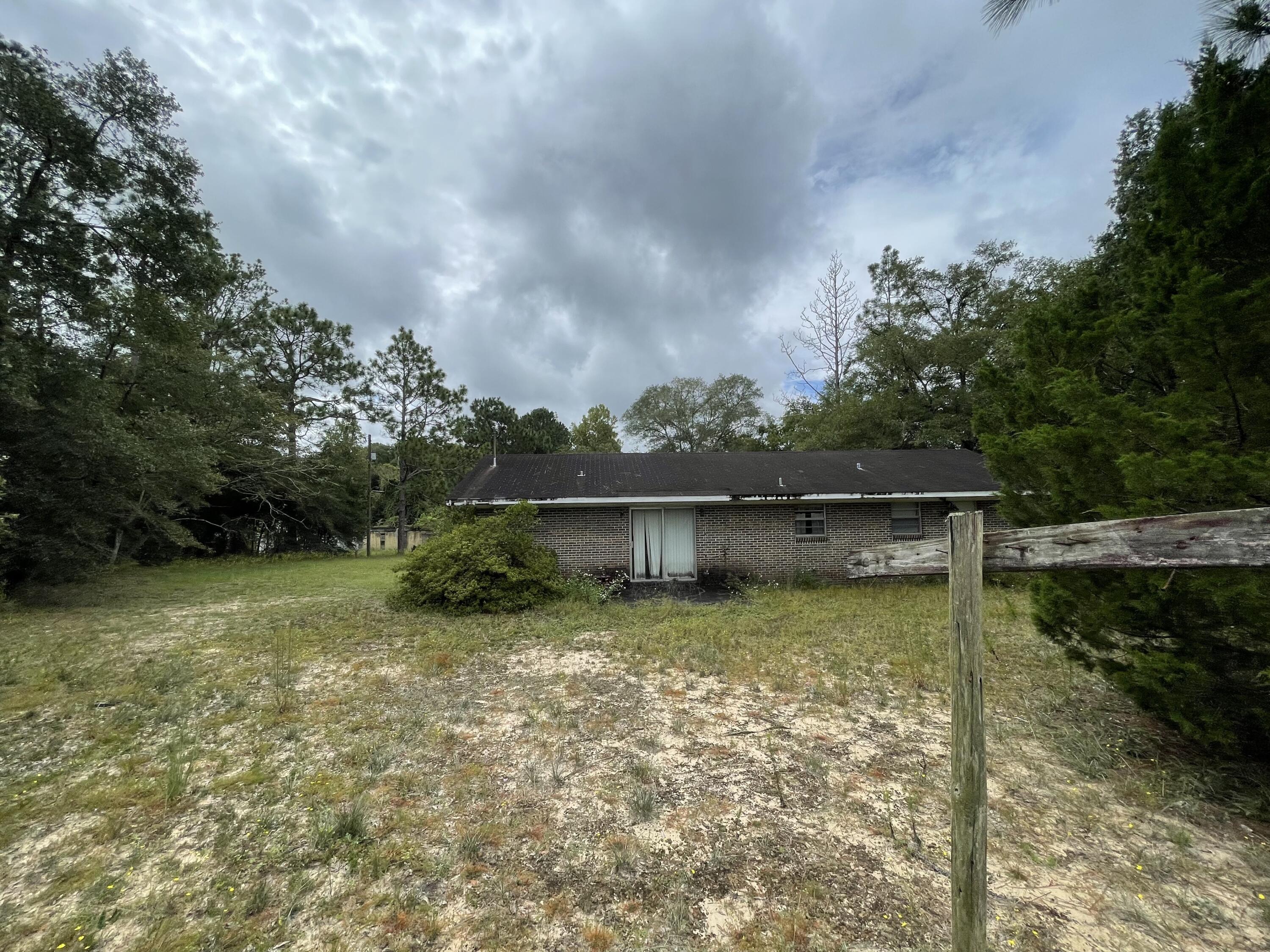 NO RECORDED SUBDIVISION - Residential