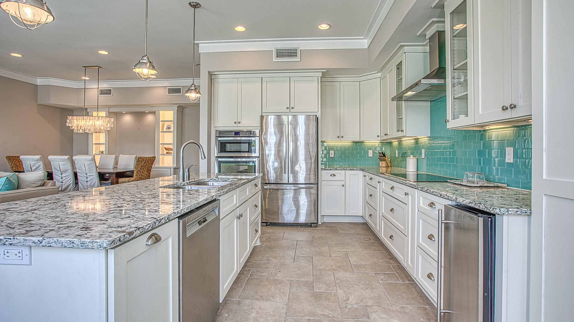 HOLIDAY ISLE - Residential