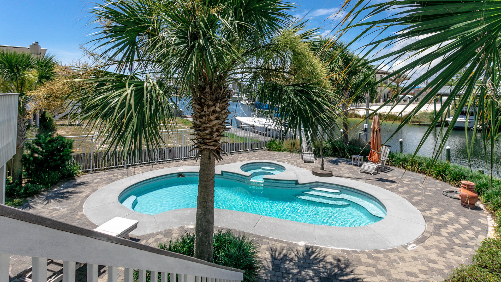 HOLIDAY ISLE - Residential