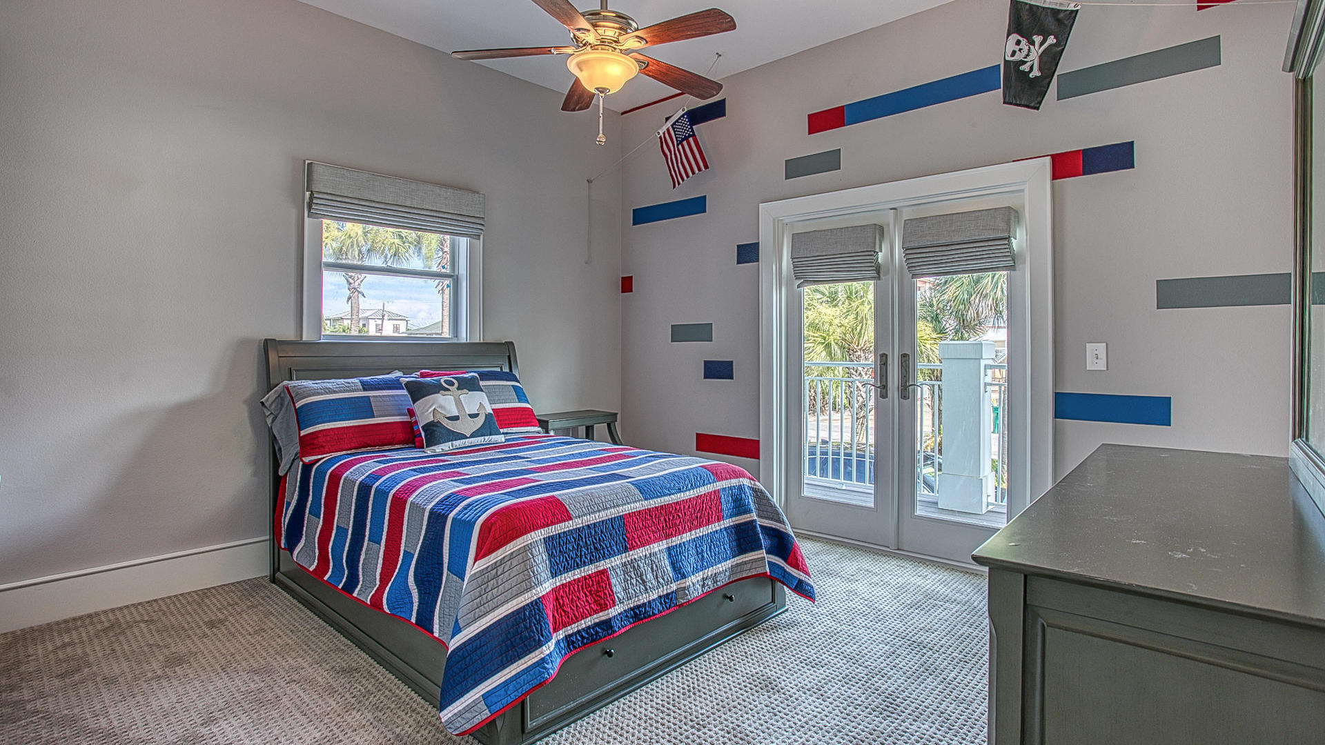 HOLIDAY ISLE - Residential