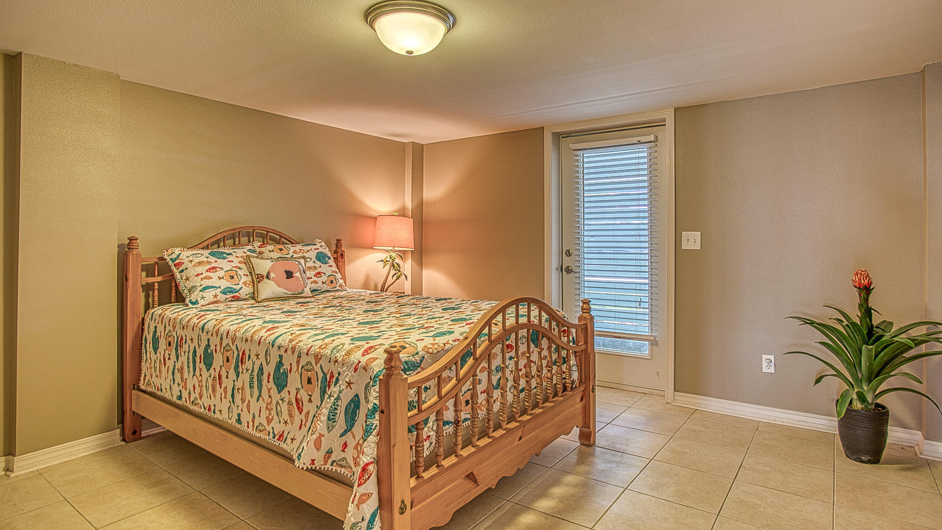 HOLIDAY ISLE - Residential