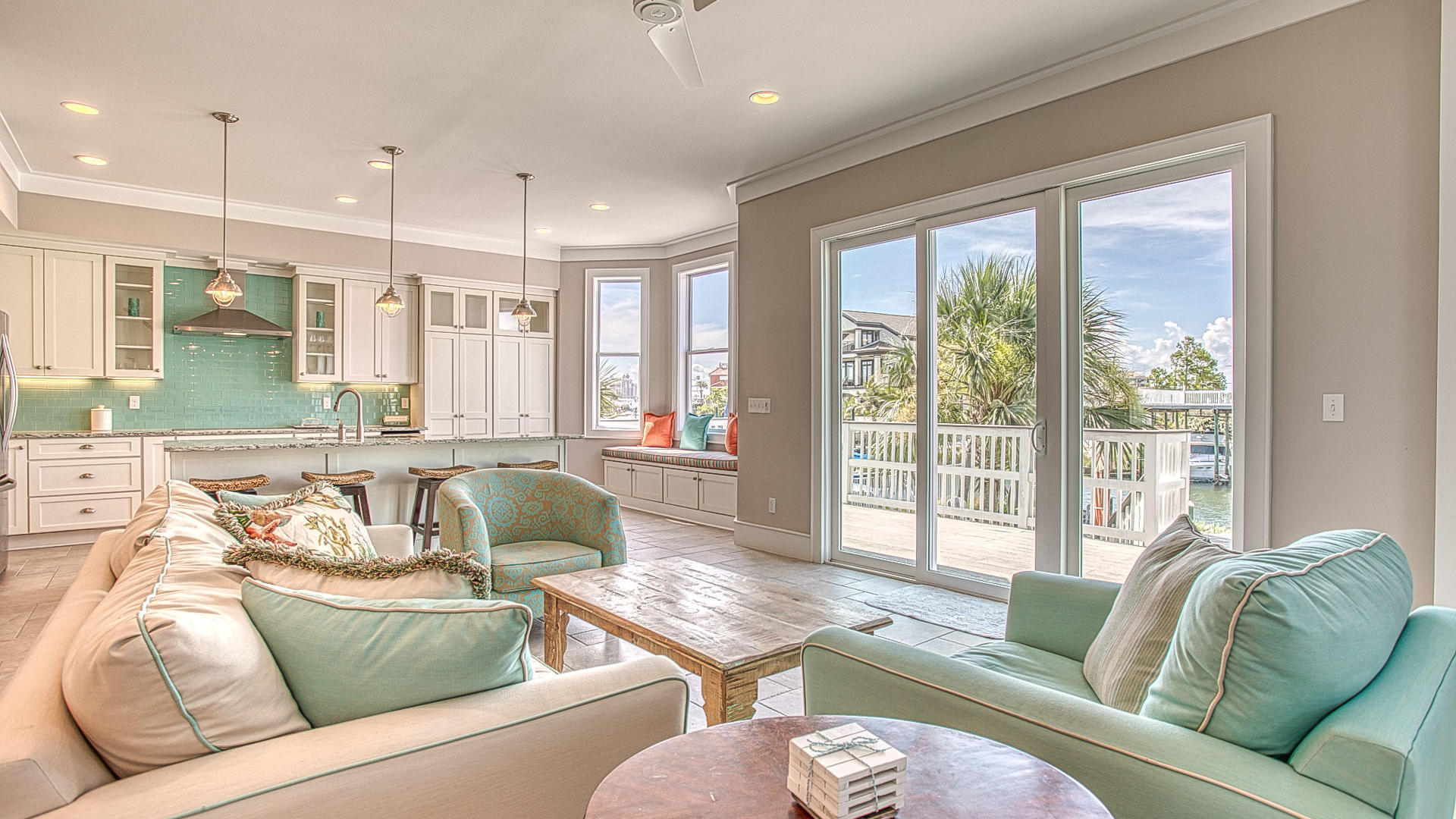HOLIDAY ISLE - Residential