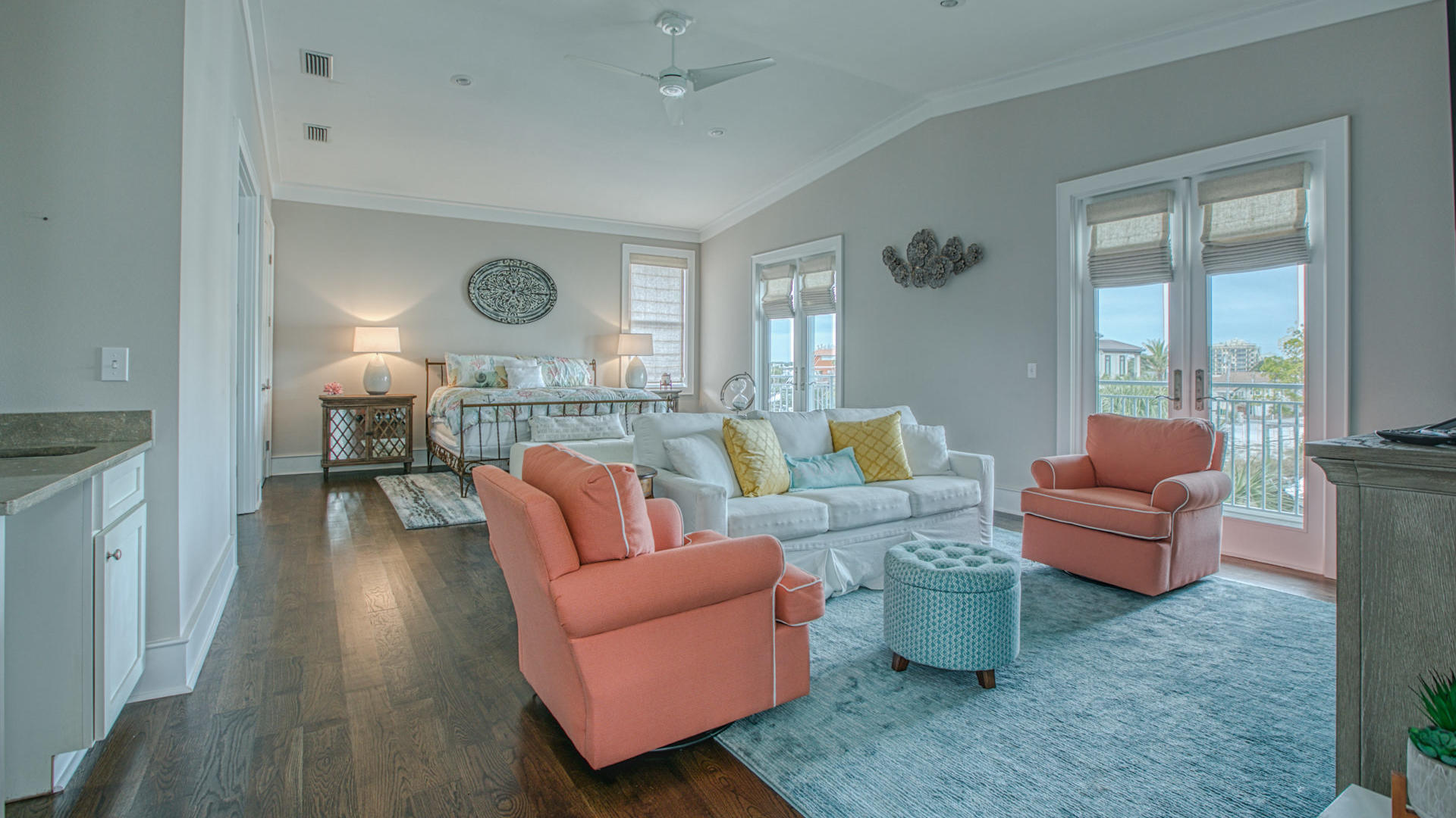 HOLIDAY ISLE - Residential