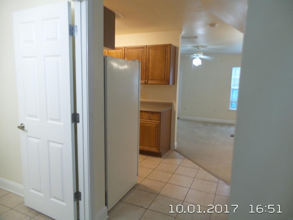 EAGLES LANDING S/D - Residential Lease