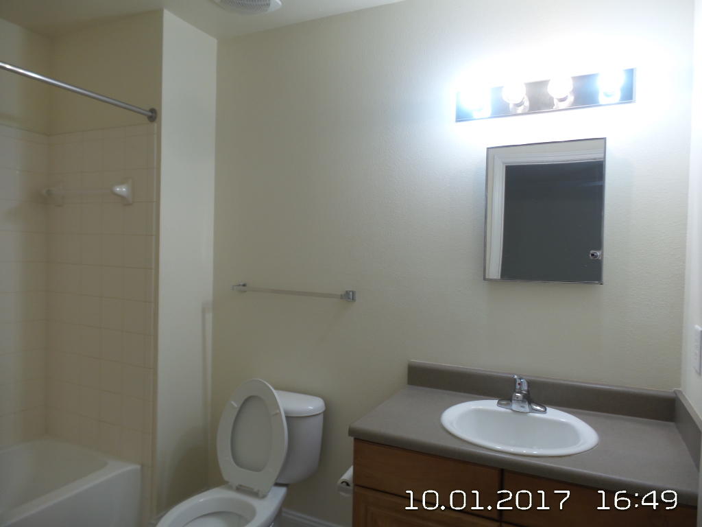 EAGLES LANDING S/D - Residential Lease