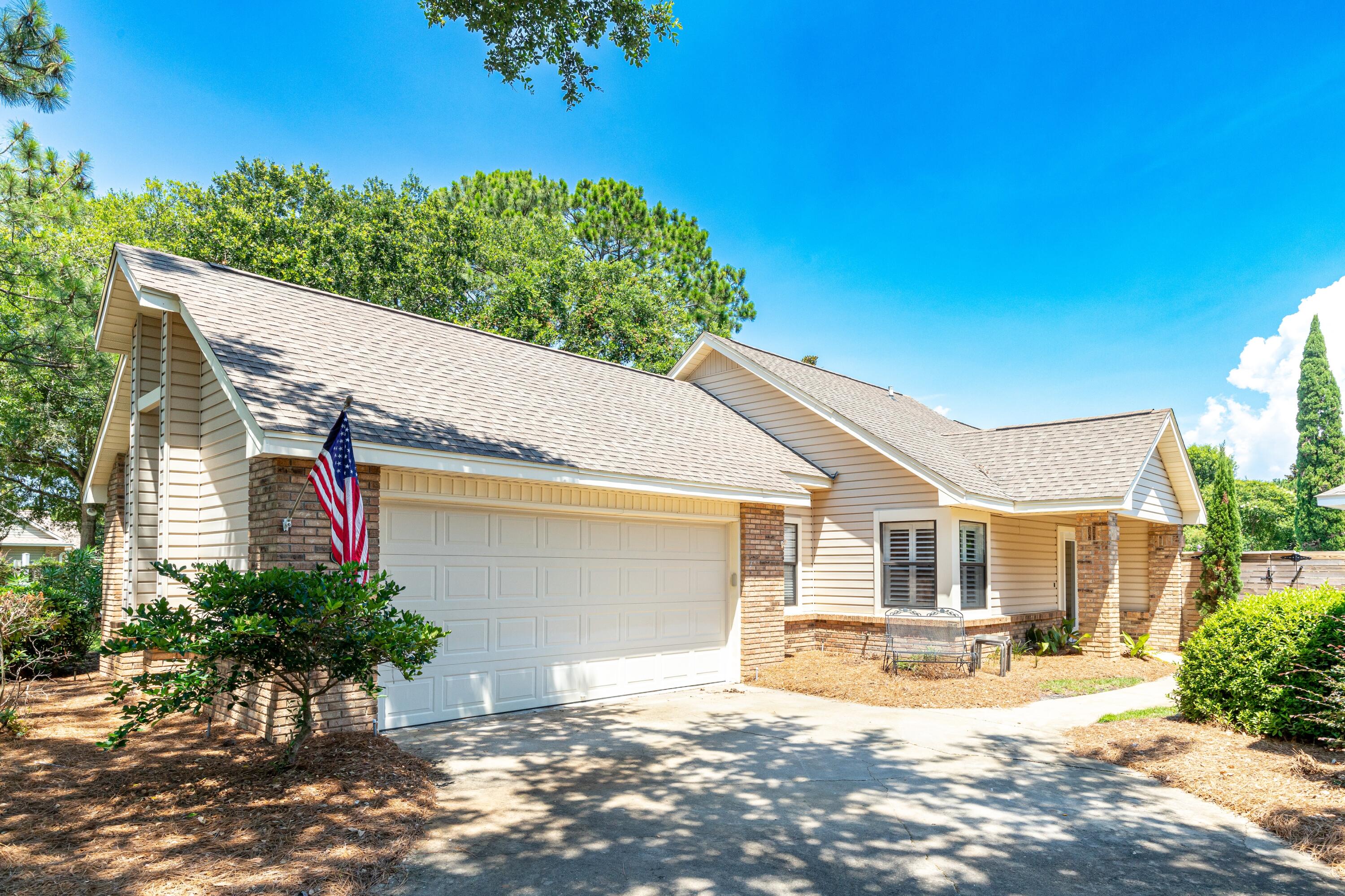 Deerwood Dr Ph 1 2 3 & 4 - Residential