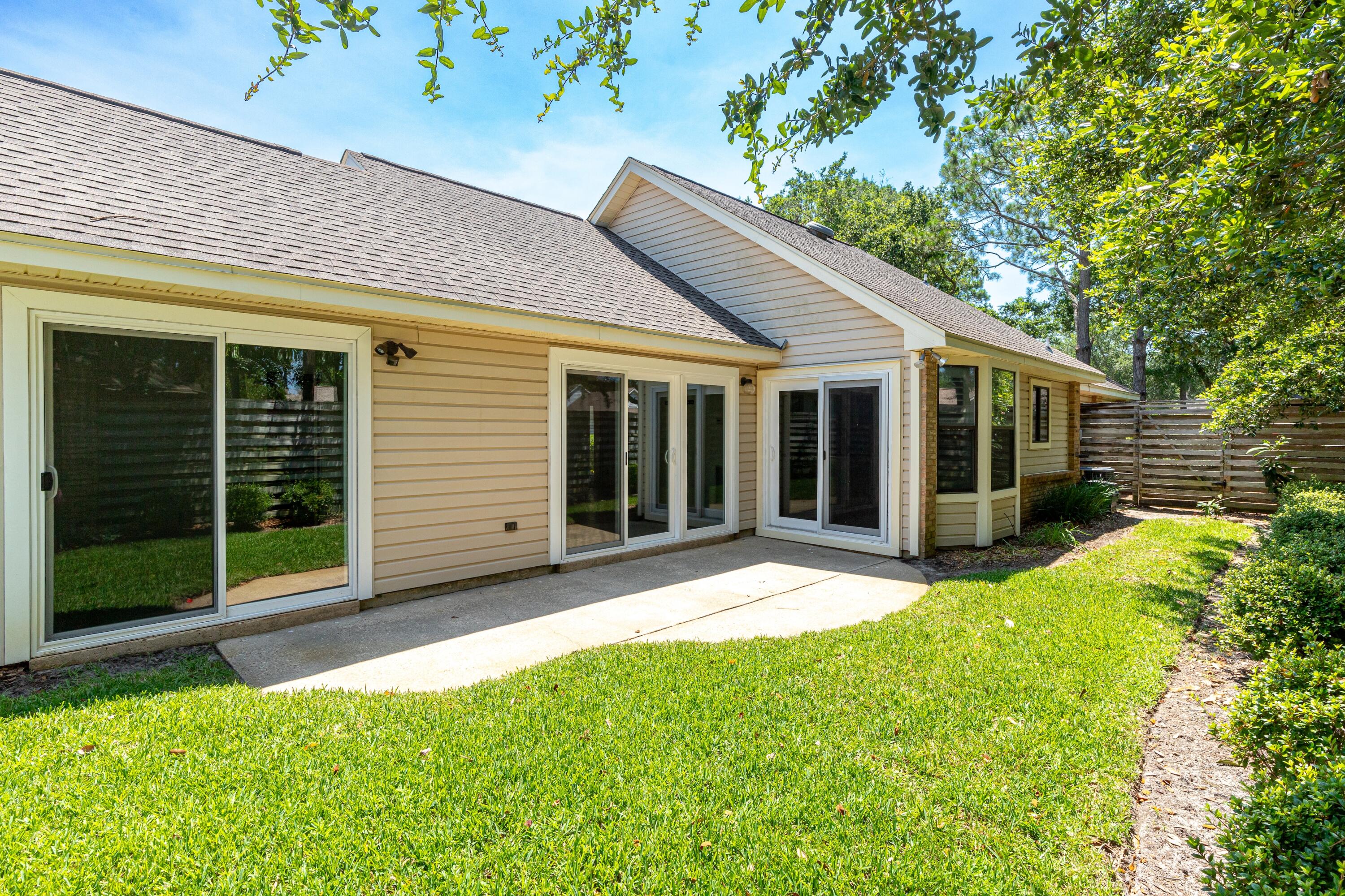 Deerwood Dr Ph 1 2 3 & 4 - Residential