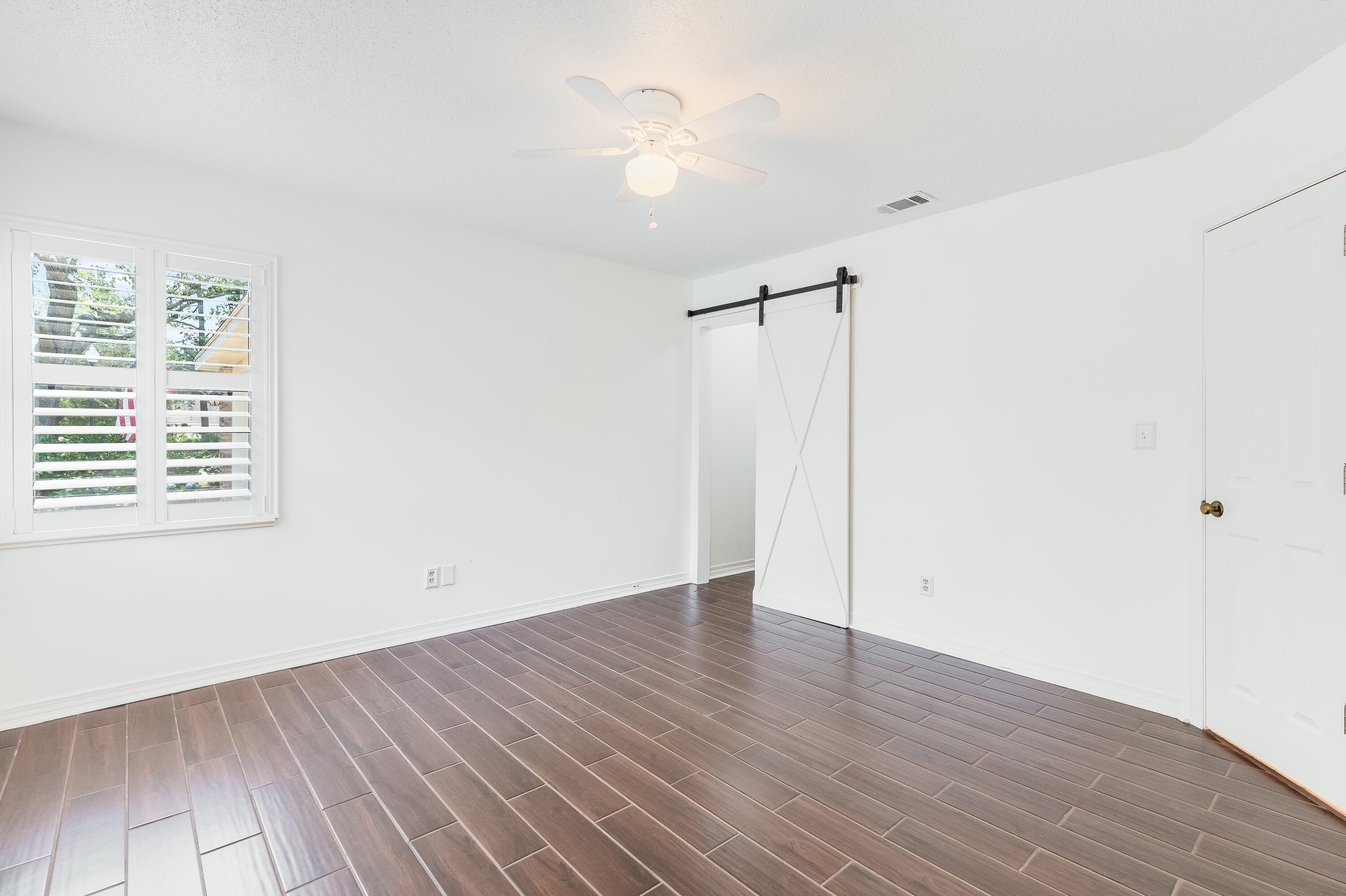 Deerwood Dr Ph 1 2 3 & 4 - Residential