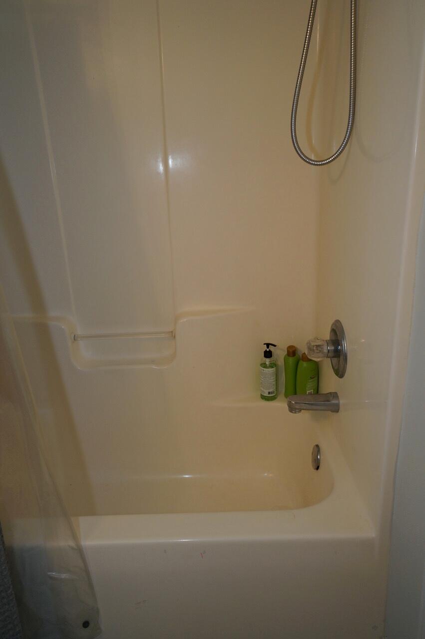 PARADISE RETREAT - Residential