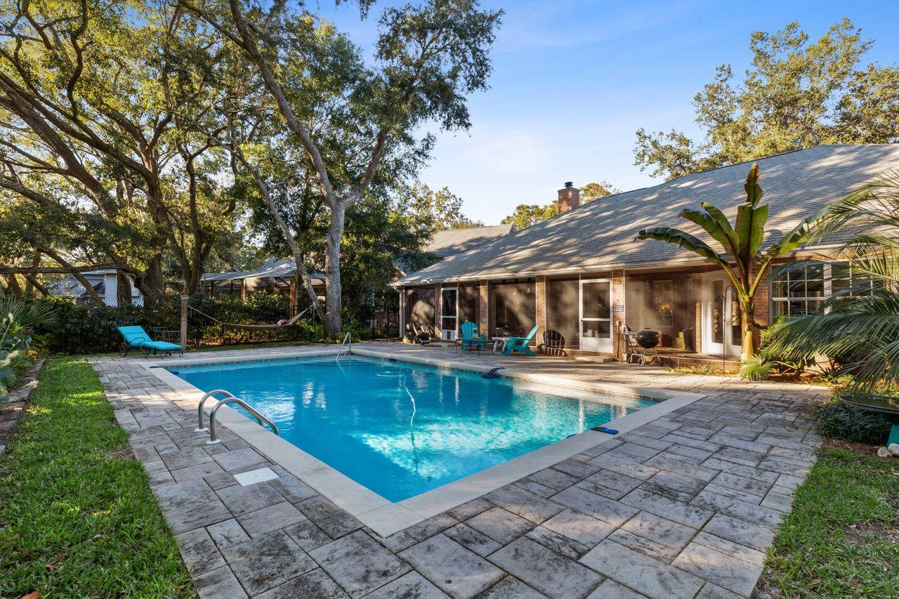 WINDWARD PH 3 - Residential