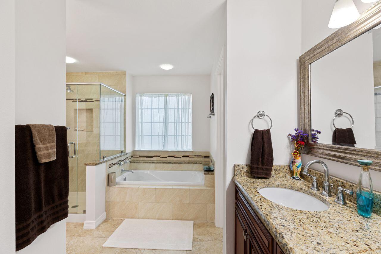 WINDWARD PH 3 - Residential