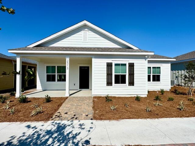For Rent - Available September 1, 2025. Gorgeous new, spacious and upgraded home. Welcome to SweetBay! Panama City's premier resort style community. A perfect place to live and make great memories.Brand new 4 BR, 2 BA, enclosed 2-car garage. Craftsman home for rent in this desirable, safe and fun neighborhood. Perfect for families and commuters. Two resort pools. An embedded University Academy School (Grades K-8). Charter school. Golf cart friendly neighborhood. Situated on the Bay with Bay access and dock for fishing, kayaking and paddle boarding. Resort style pools throughout the neighborhood. Shopping and playgrounds and walking trails also located within SweetBay . A short drive to Panama City Beach and close to all highways and ECP international airport