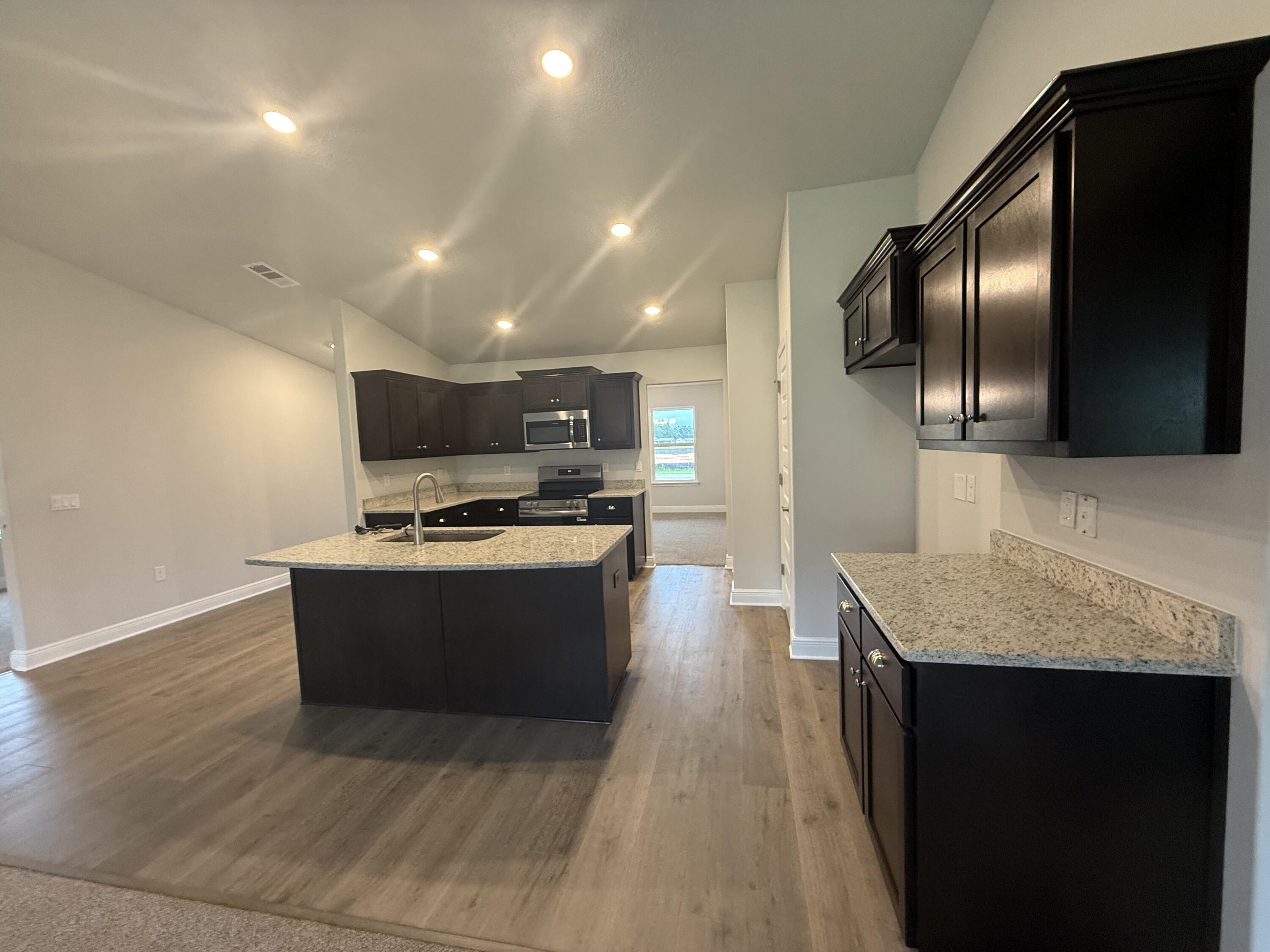 Ashton View - Residential
