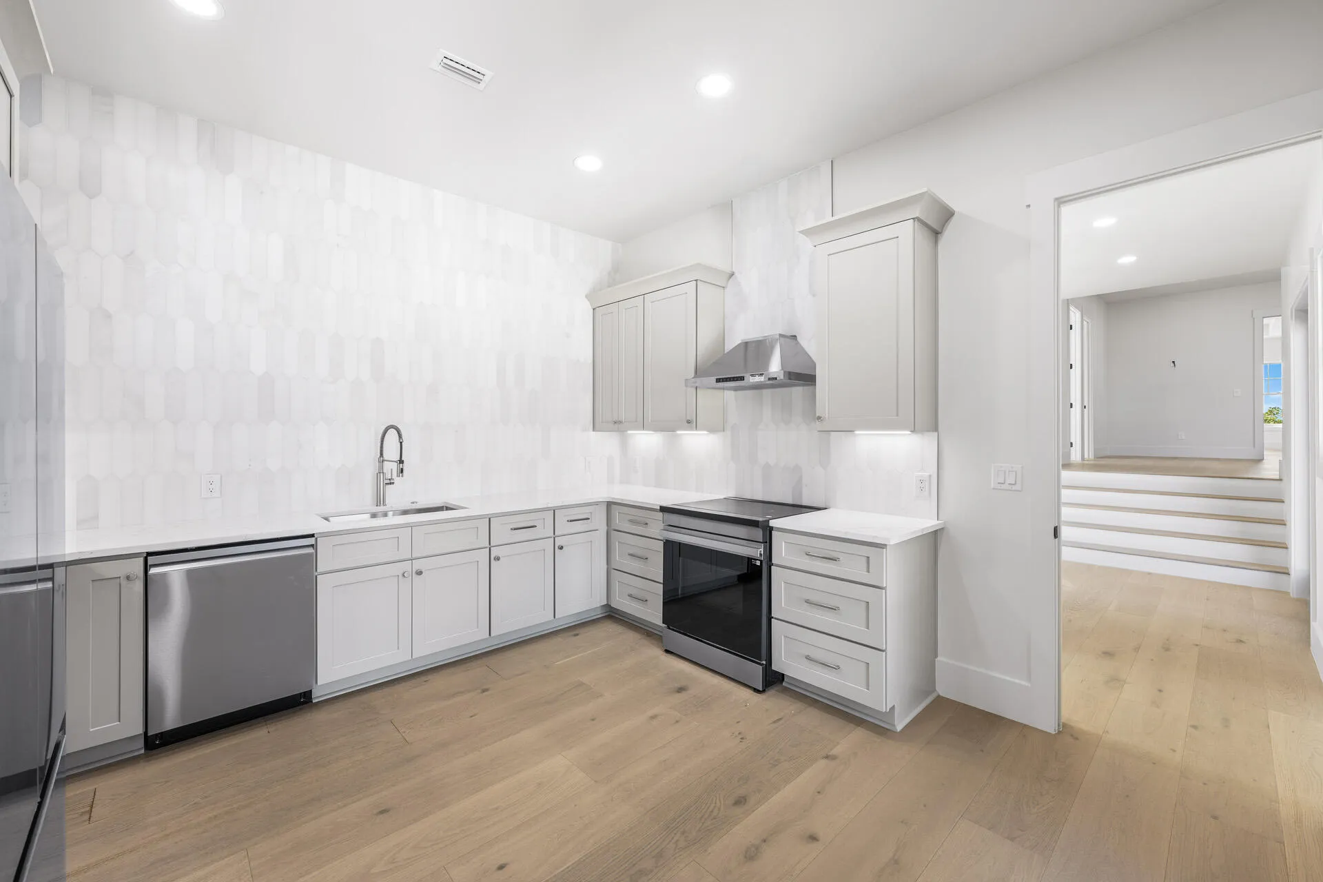 Inlet Beach, Florida, 32461, United States, 5 Bedrooms Bedrooms, ,7 BathroomsBathrooms,Residential,Active,1894250