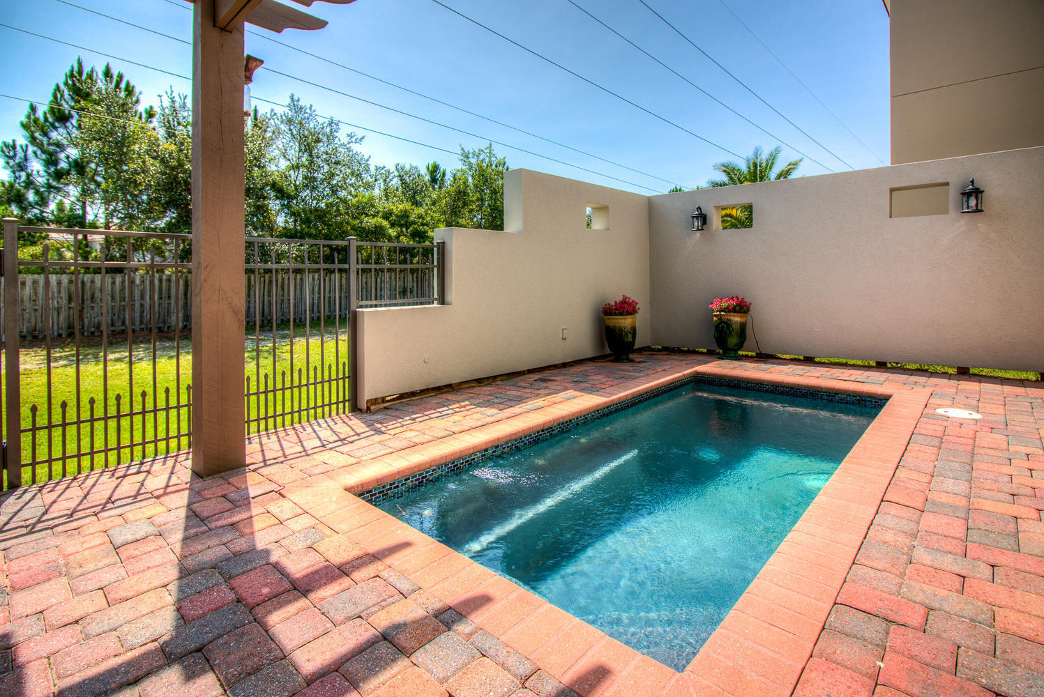 CALUSA BAY S/D - Residential